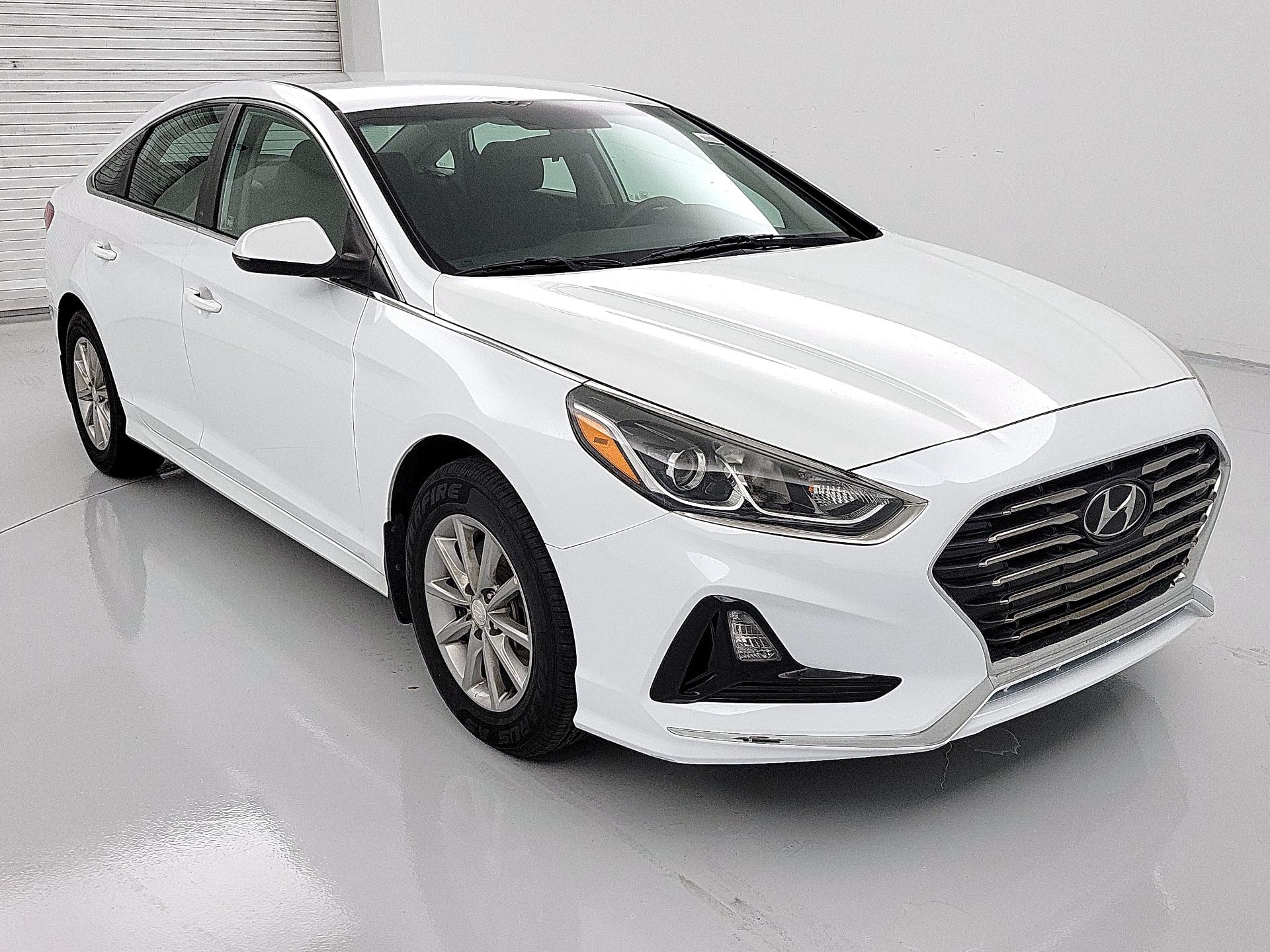Thumbnail: 2019 Hyundai Sonata - 1
