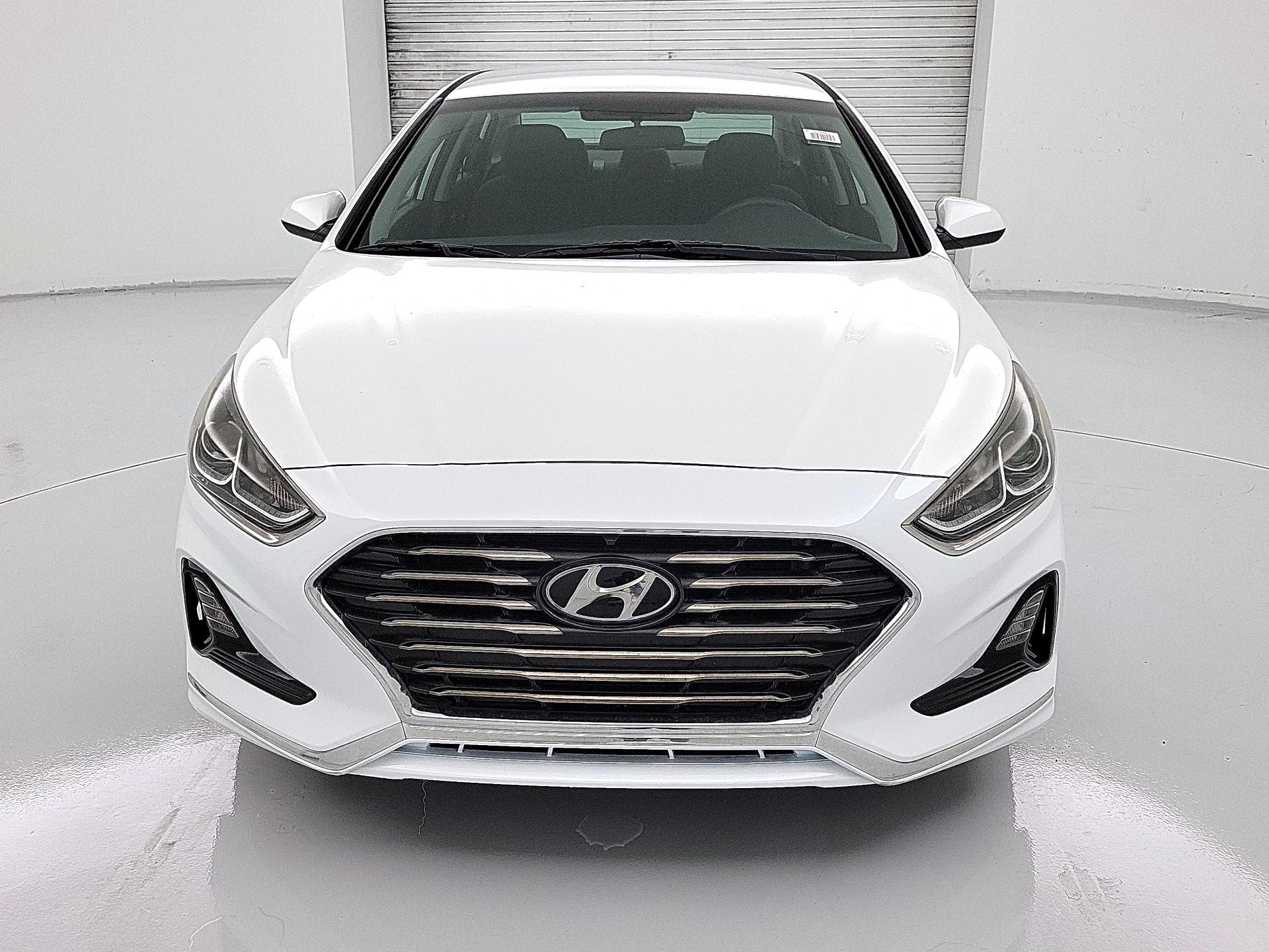 Thumbnail: 2019 Hyundai Sonata - 2