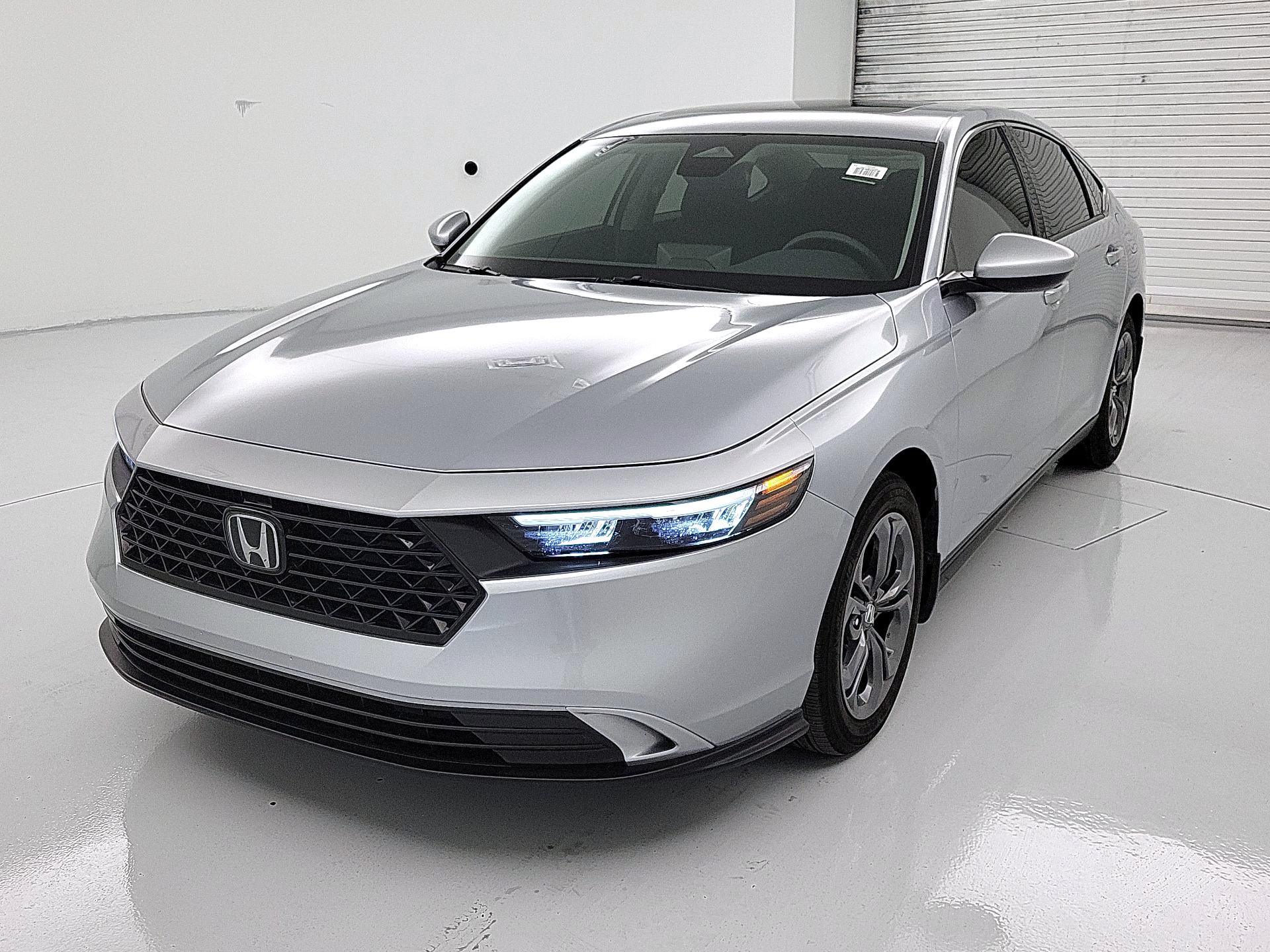 Thumbnail: 2023 Honda Accord - 3