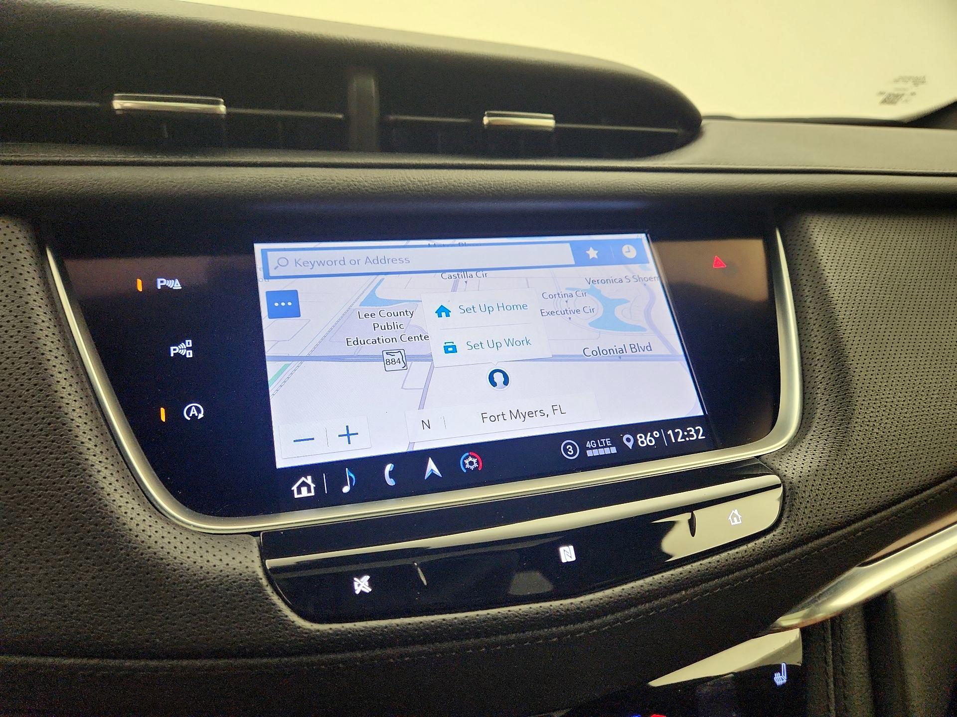 Thumbnail: 2020 Cadillac XT5 - 14