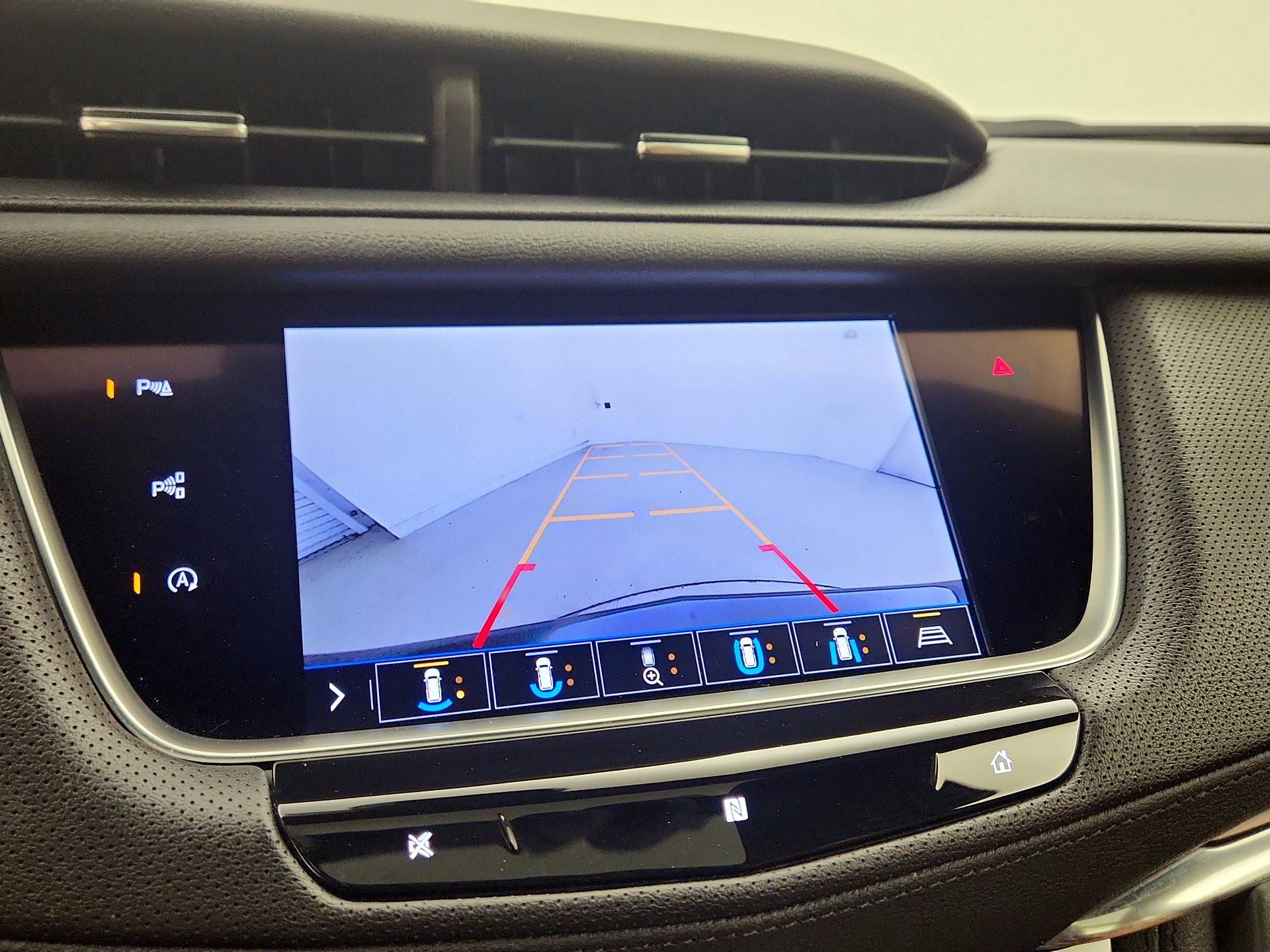 Thumbnail: 2020 Cadillac XT5 - 15