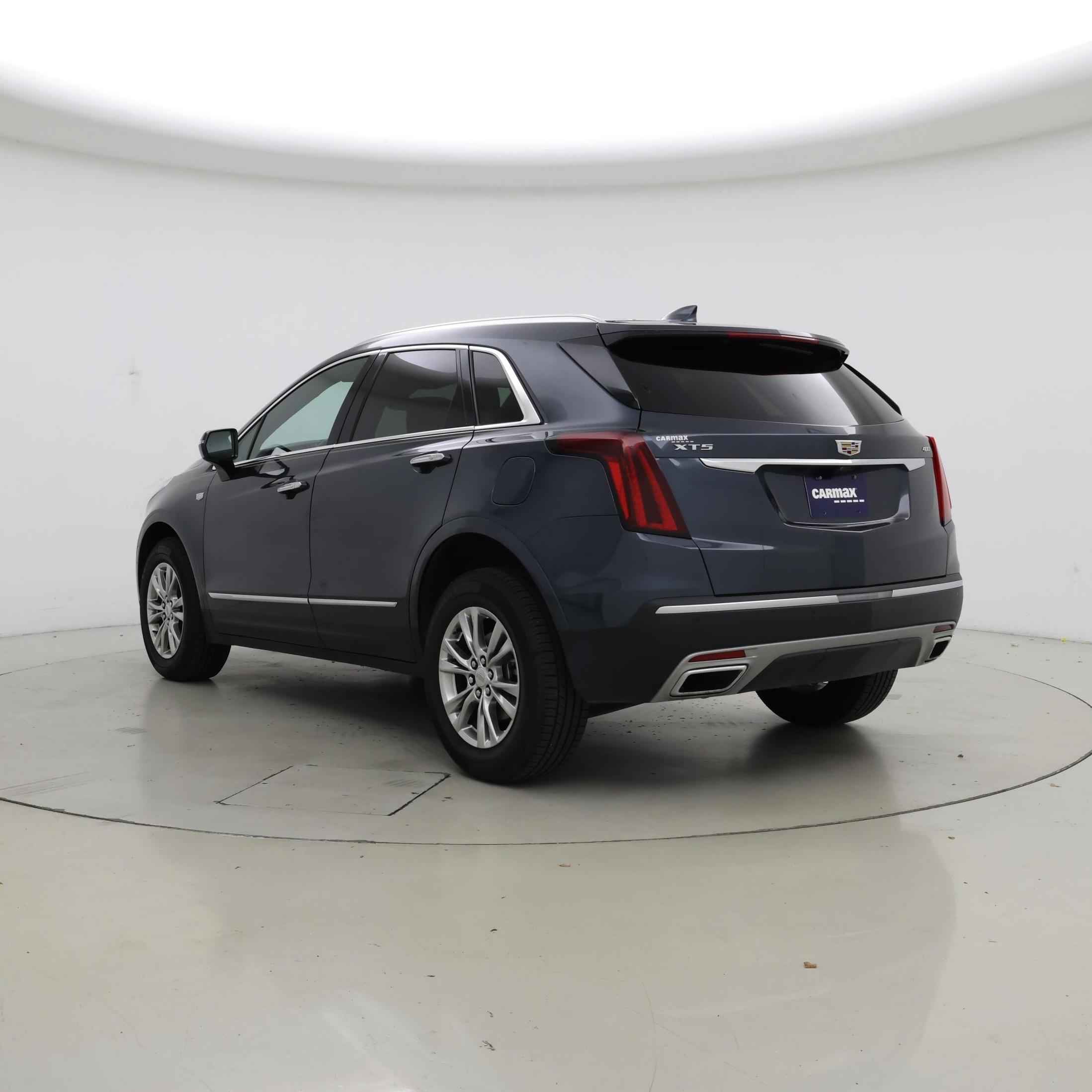 Thumbnail: 2020 Cadillac XT5 - 2