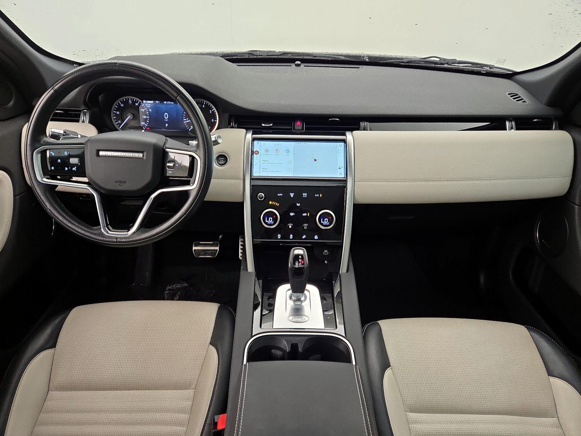 Thumbnail: 2022 Land Rover Discovery Sport - 9