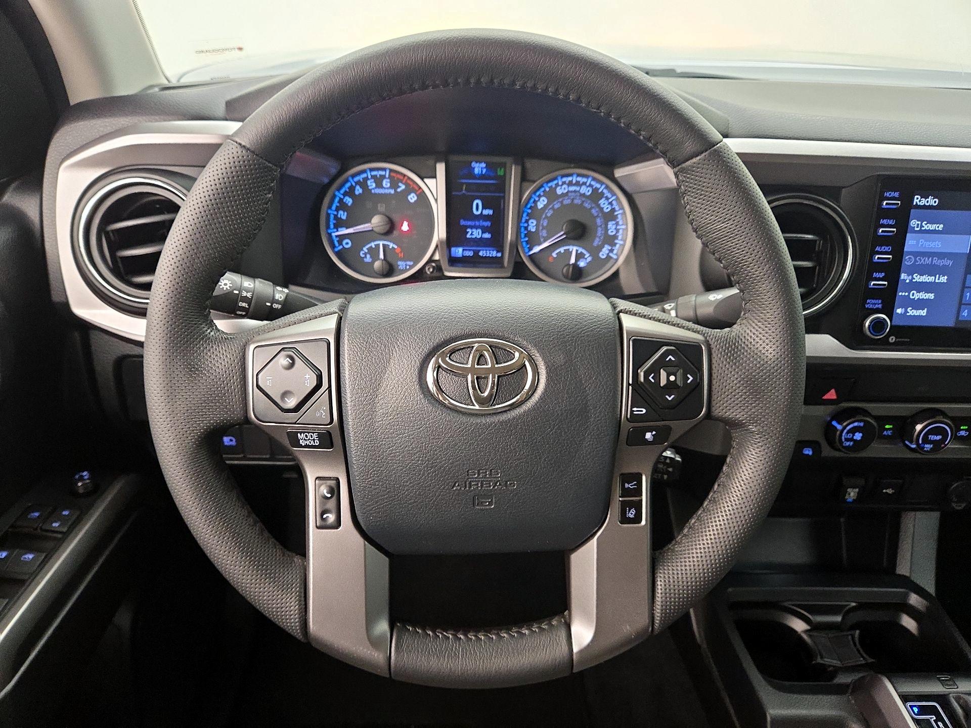 Thumbnail: 2020 Toyota Tacoma - 10