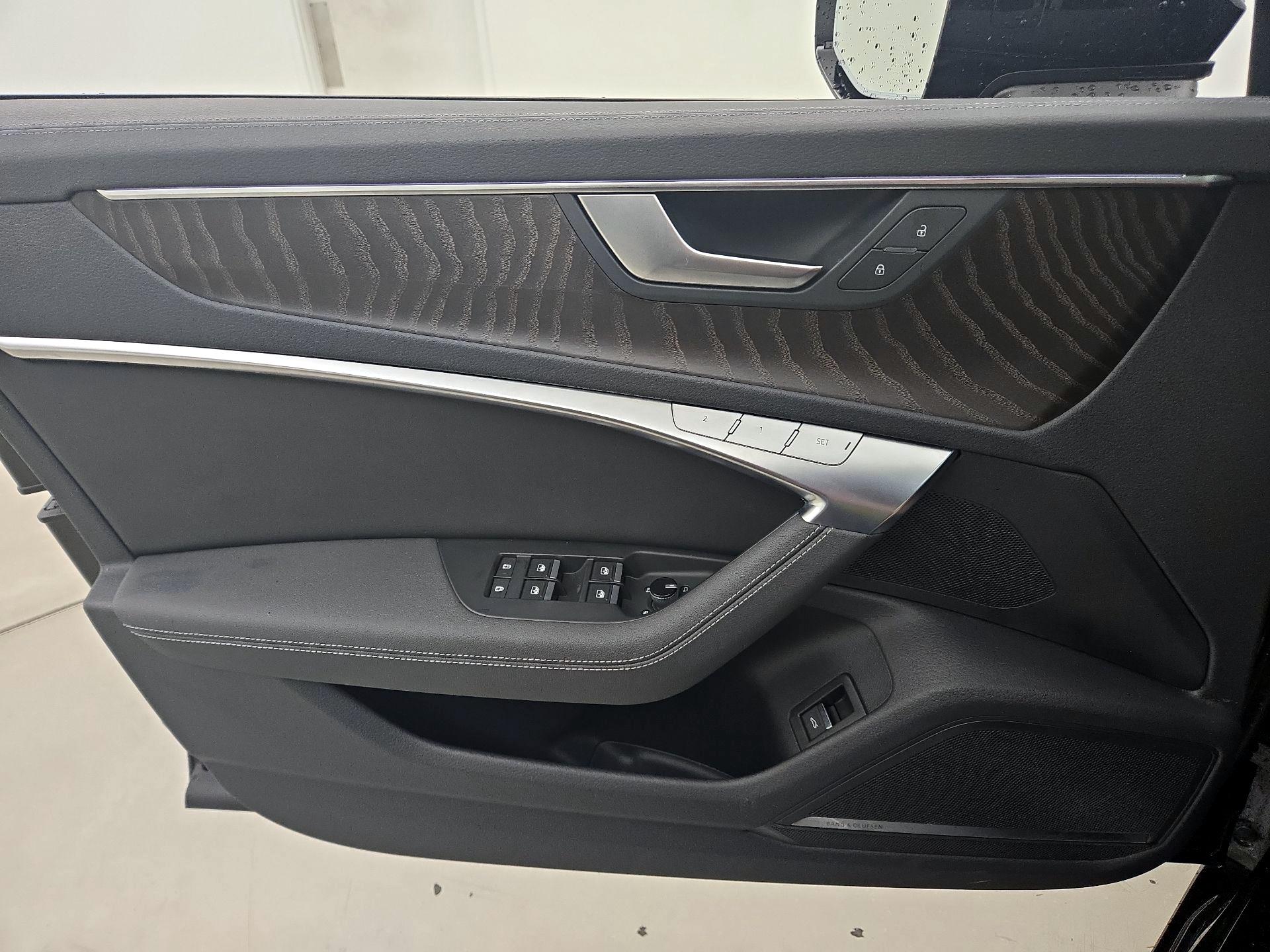 Thumbnail: 2021 Audi A6 - 12