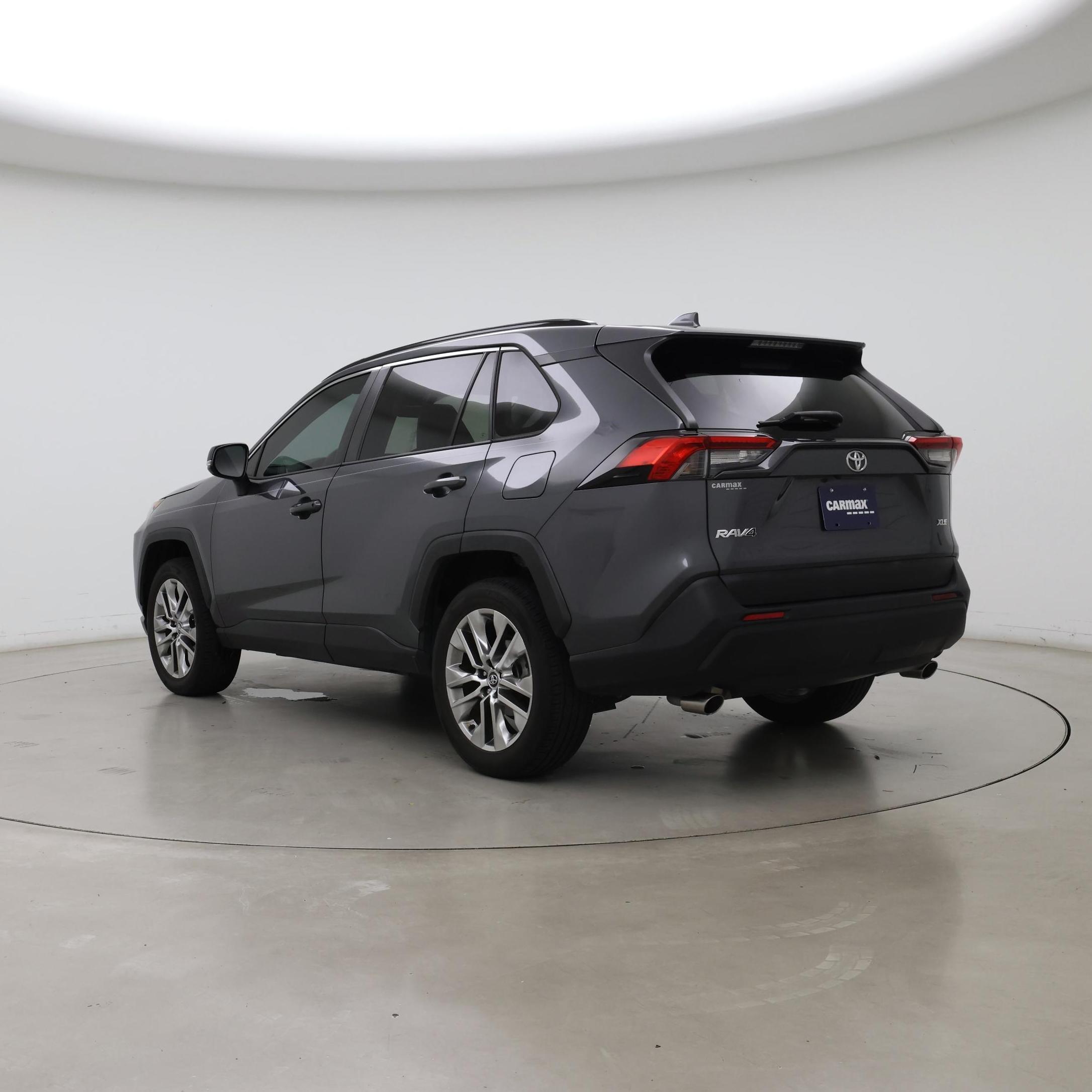 Thumbnail: 2020 Toyota RAV4 - 2