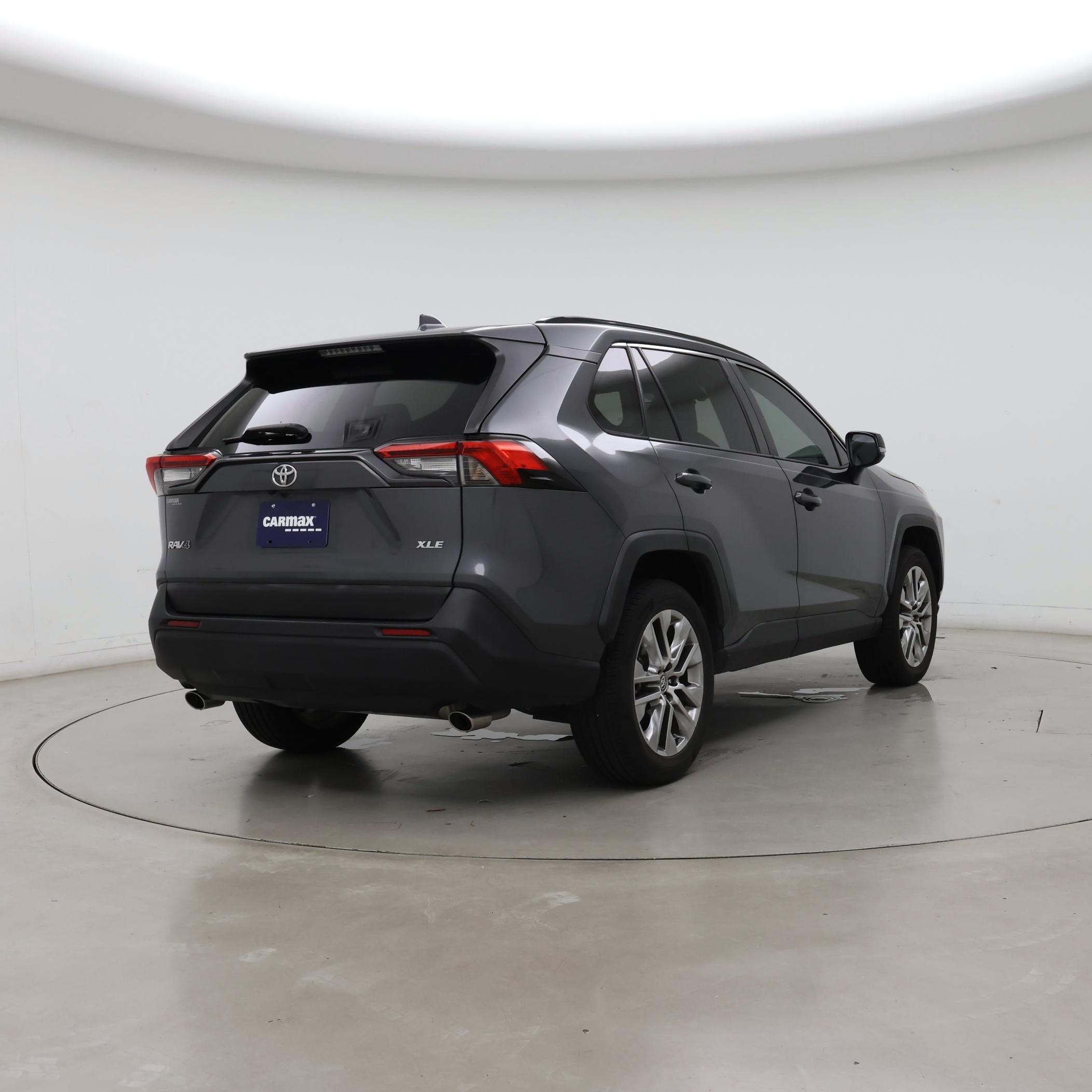 Thumbnail: 2020 Toyota RAV4 - 8