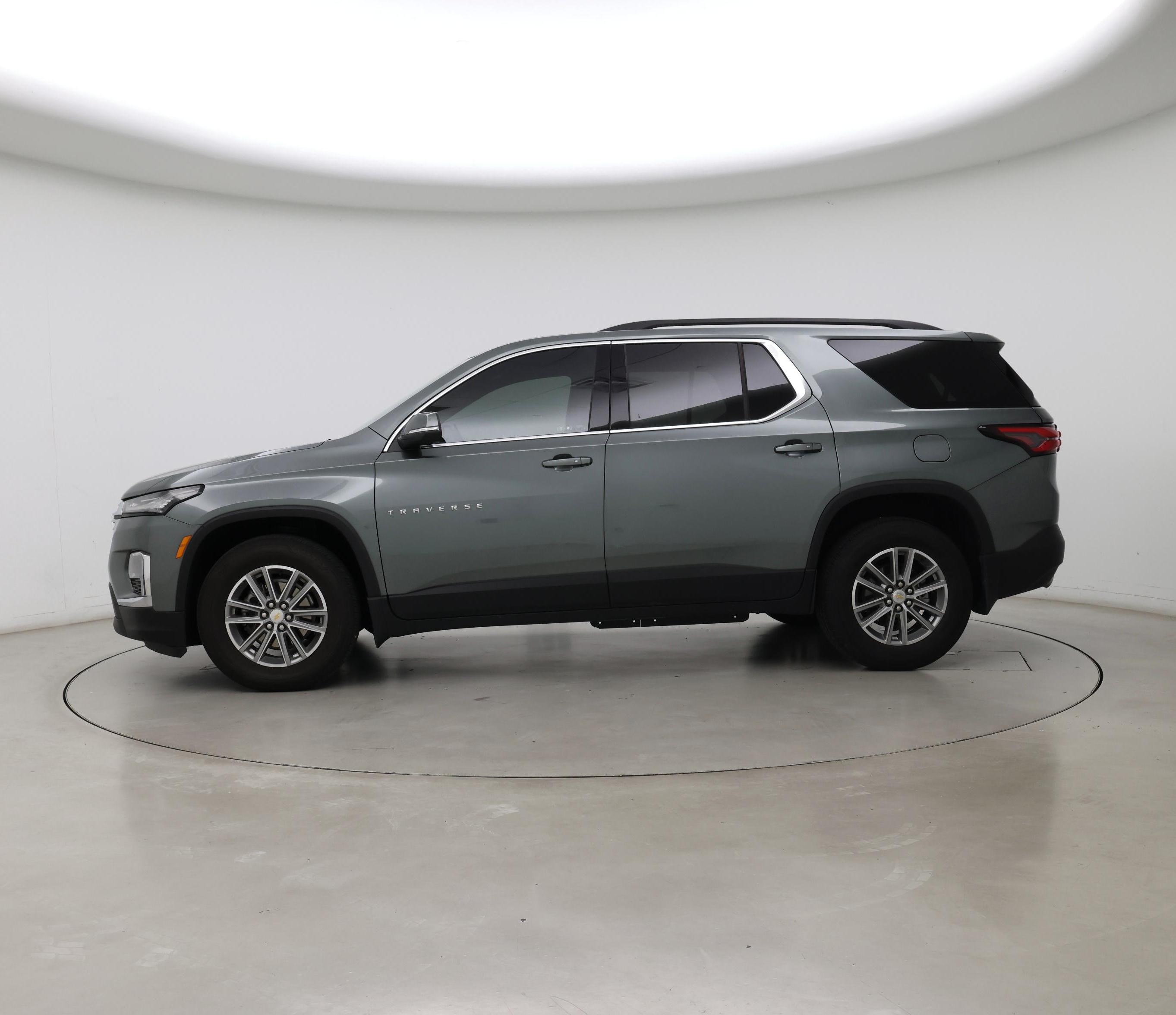 Thumbnail: 2023 Chevrolet Traverse - 3