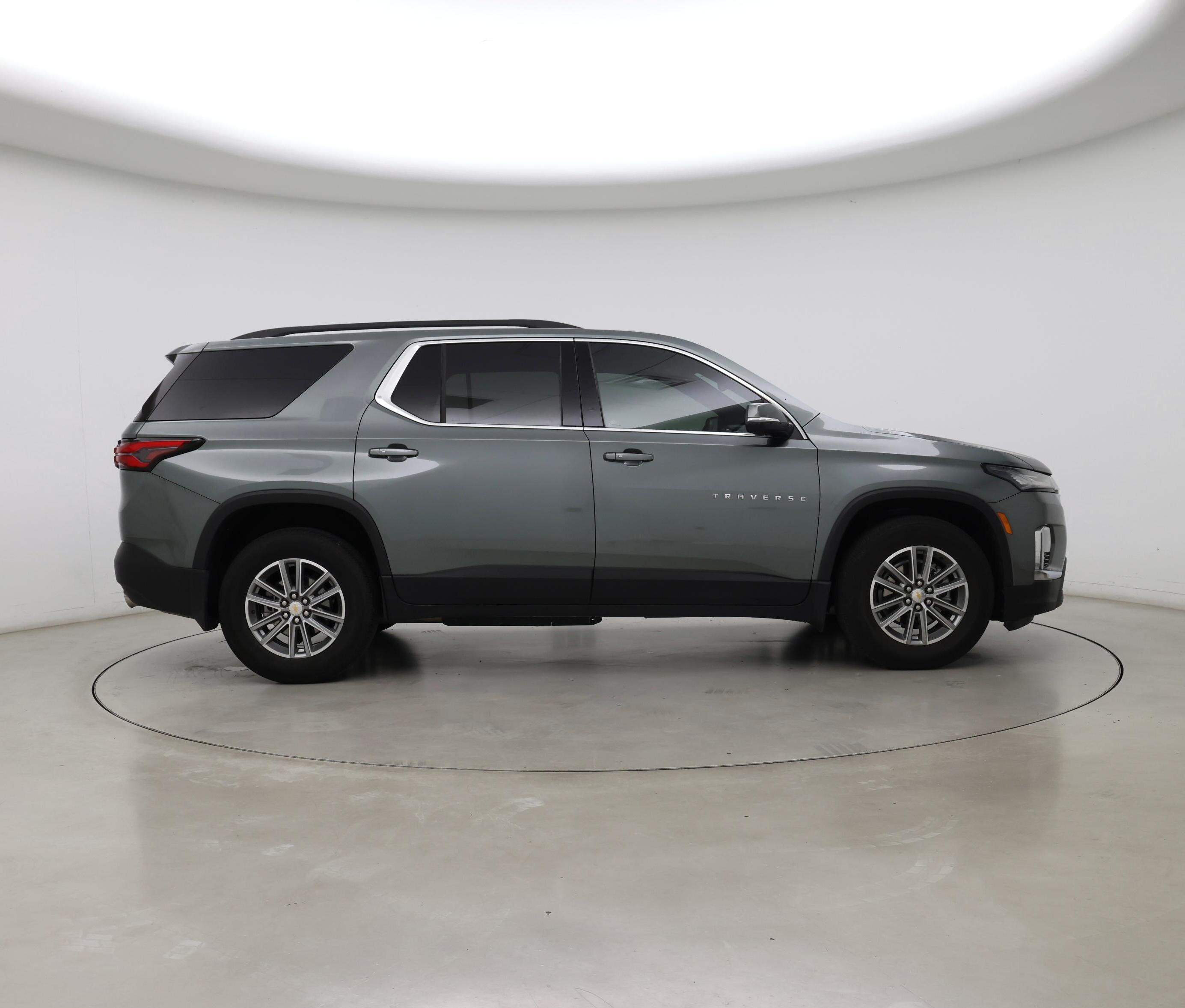 Thumbnail: 2023 Chevrolet Traverse - 7
