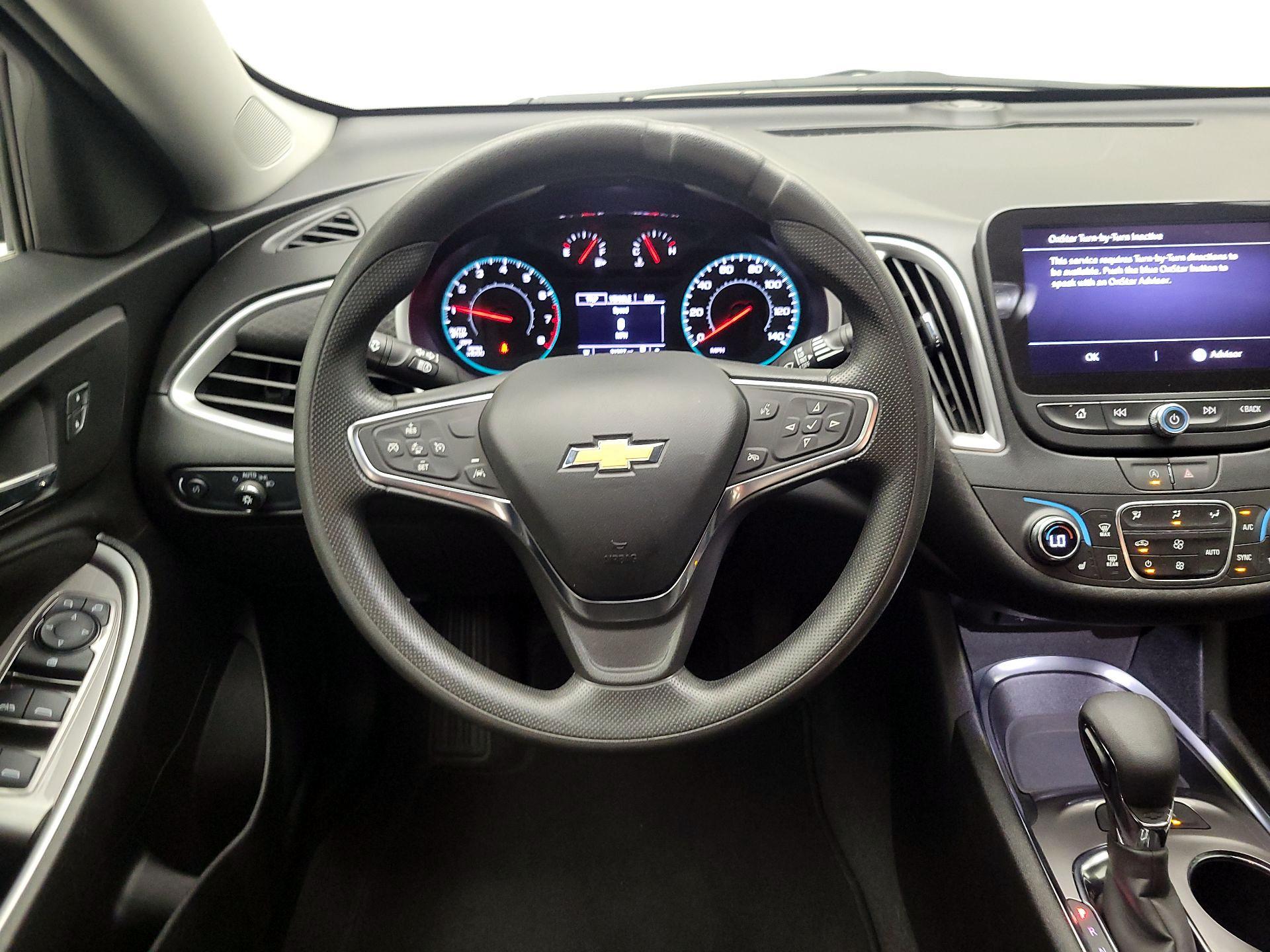 Thumbnail: 2024 Chevrolet Malibu - 10