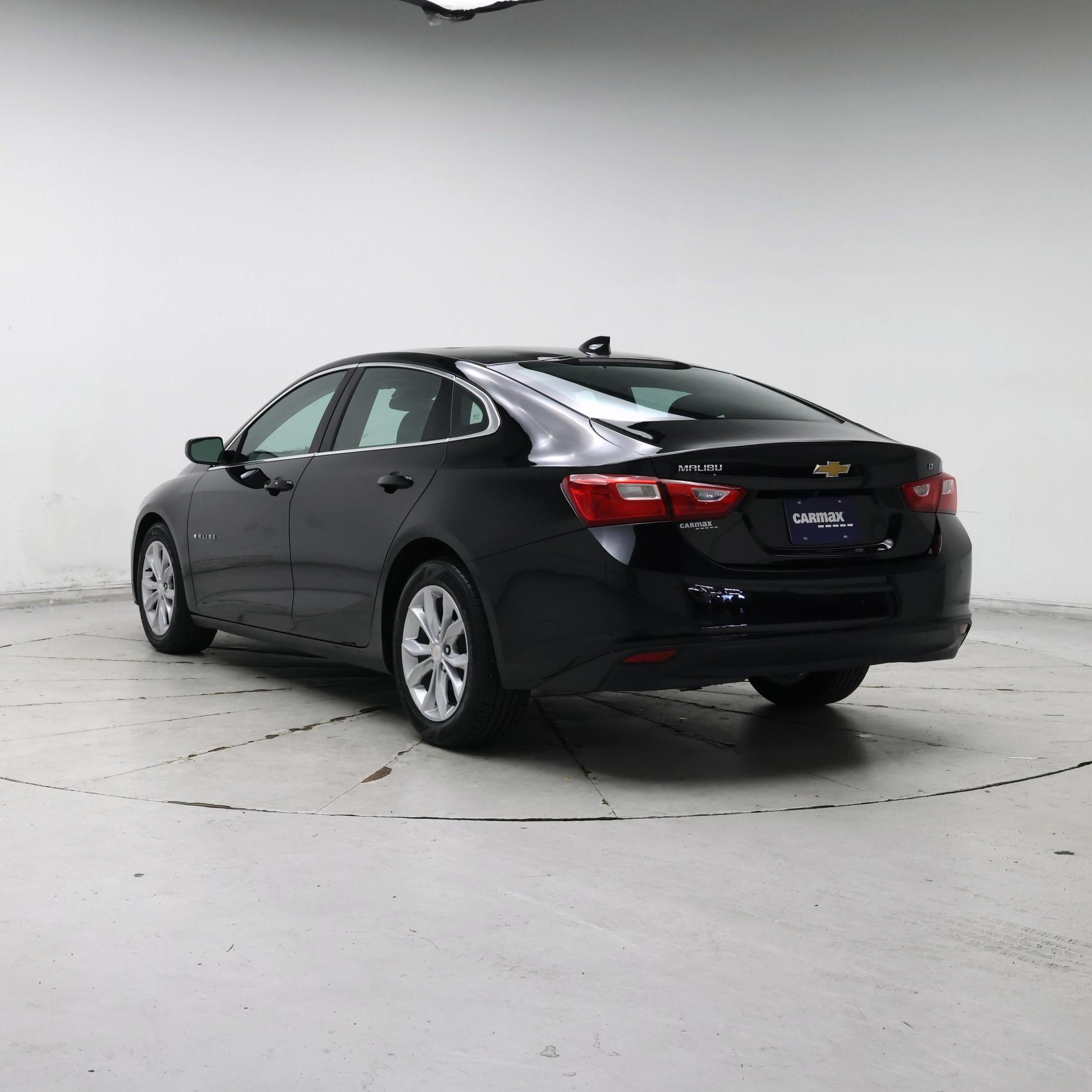 Thumbnail: 2024 Chevrolet Malibu - 2