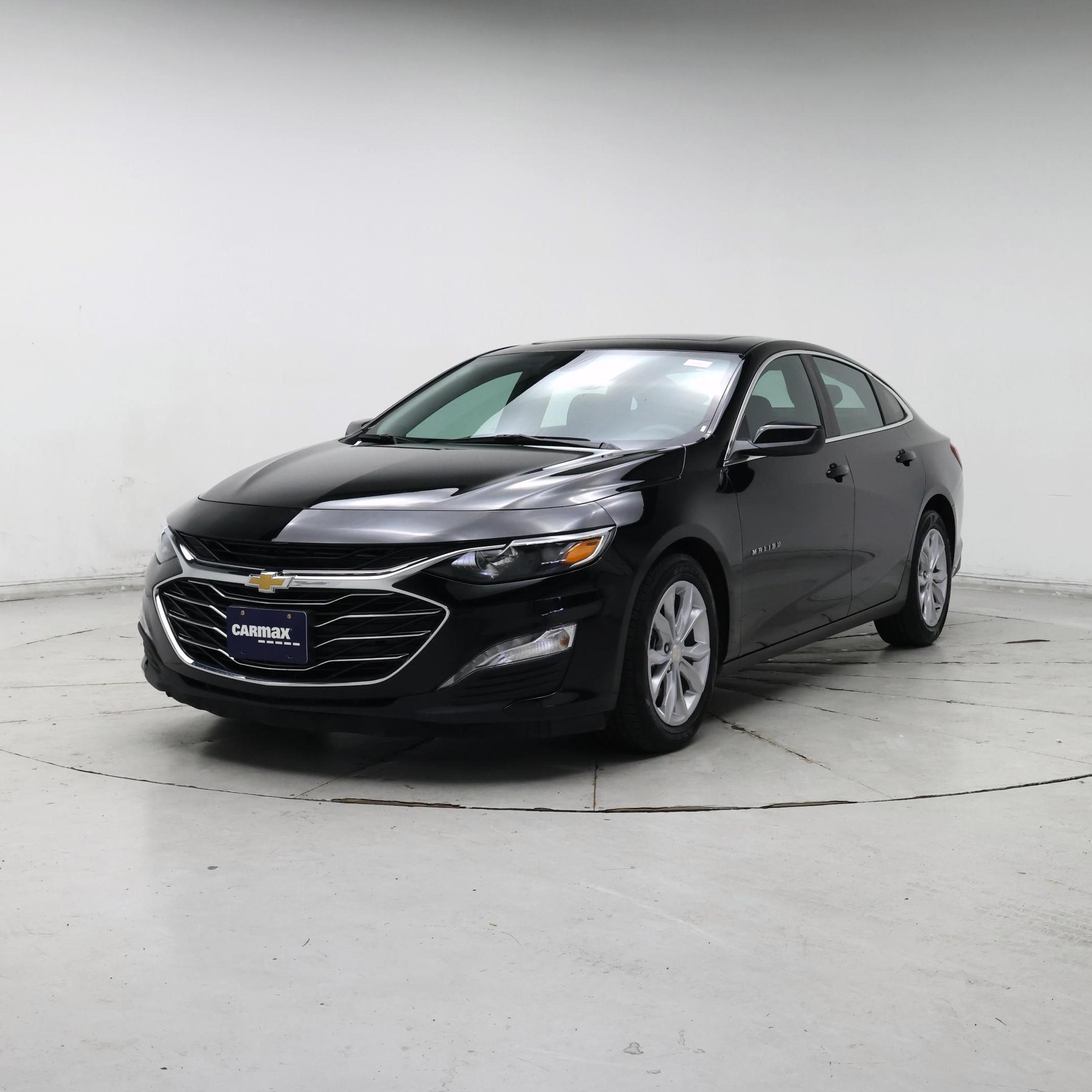 Thumbnail: 2024 Chevrolet Malibu - 4