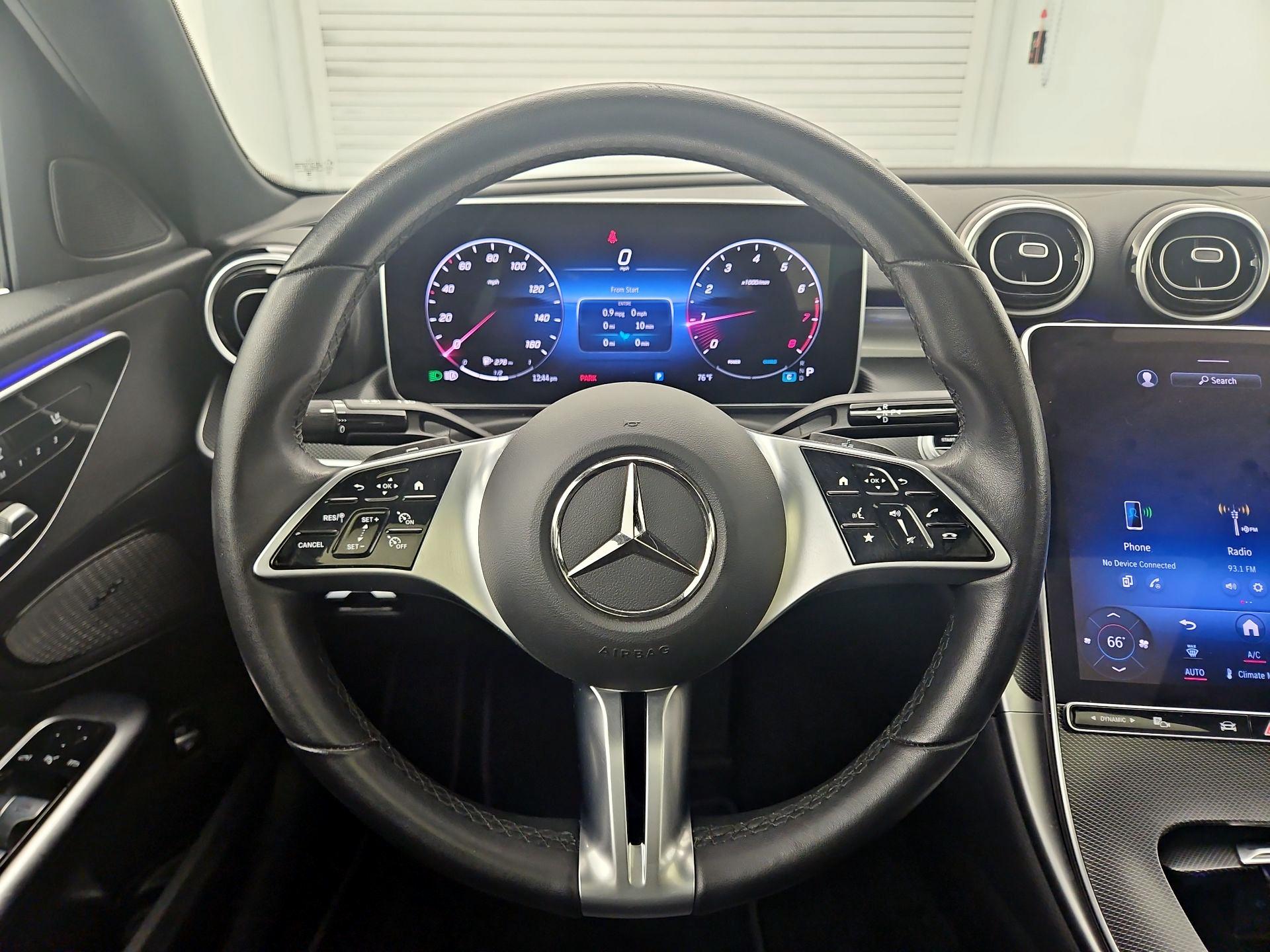 Thumbnail: 2024 Mercedes-Benz C-Class - 10