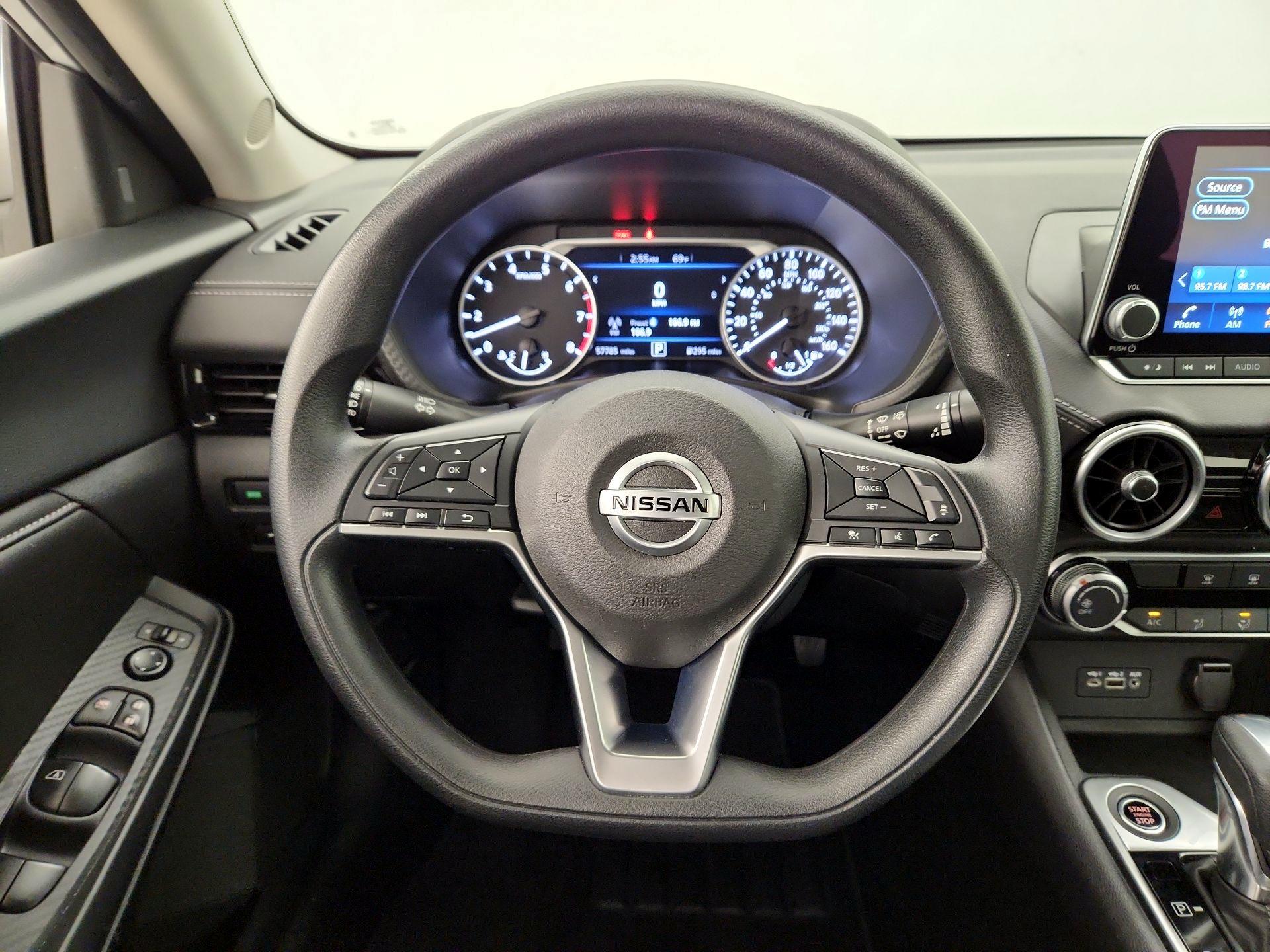 Thumbnail: 2023 Nissan Sentra - 10