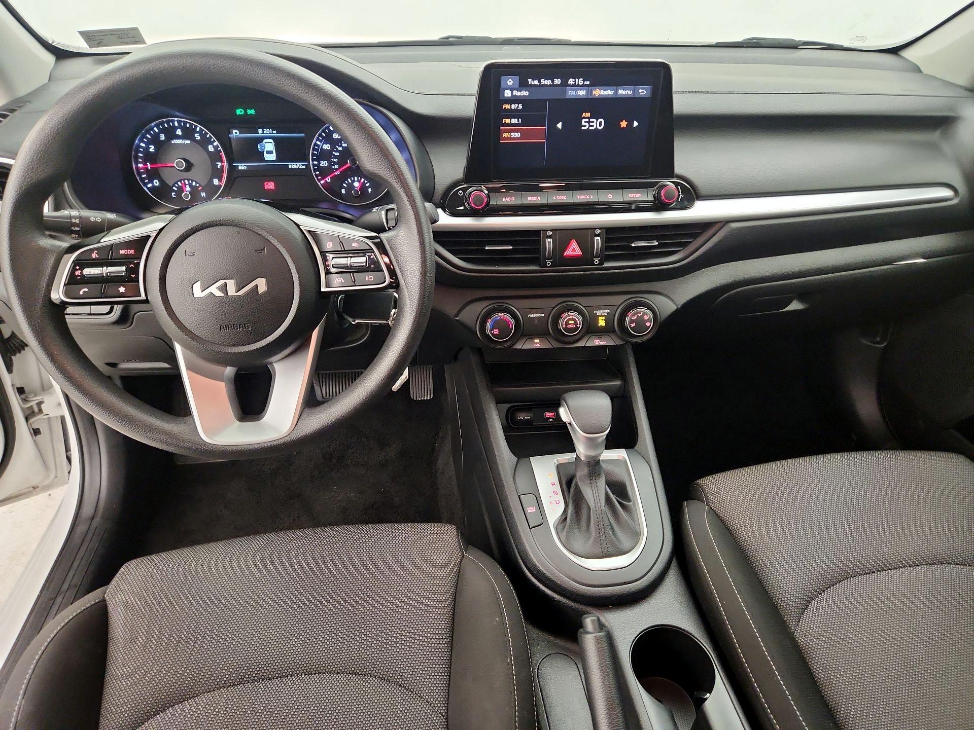 Thumbnail: 2023 Kia Forte - 9