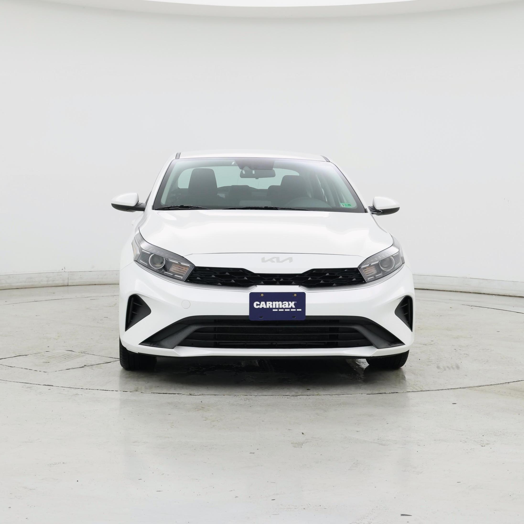 Thumbnail: 2023 Kia Forte - 5