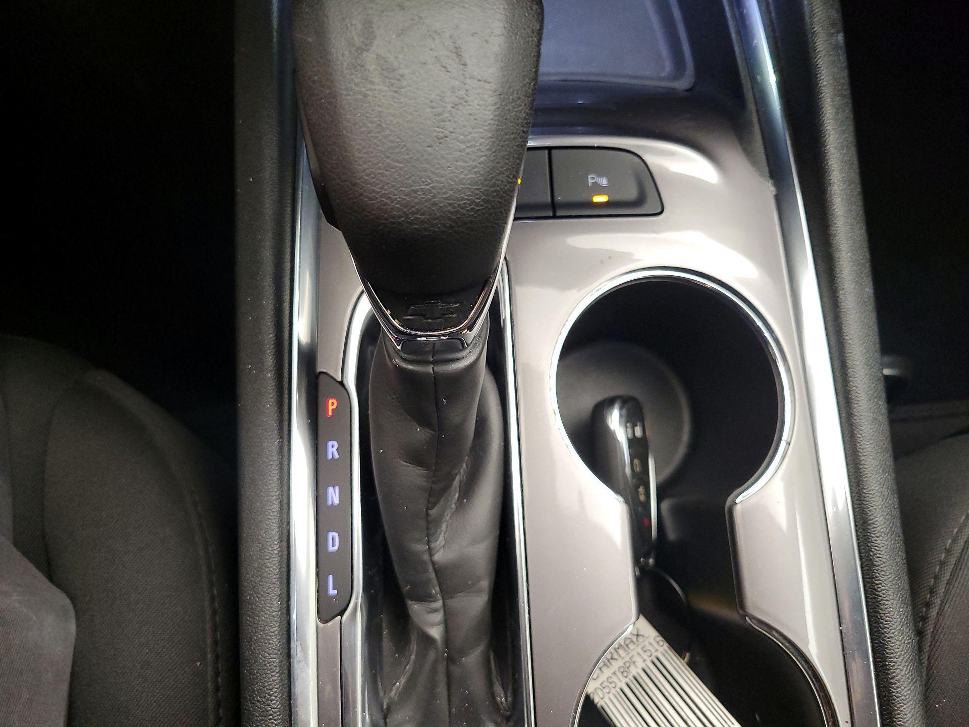 Thumbnail: 2023 Chevrolet Malibu - 17