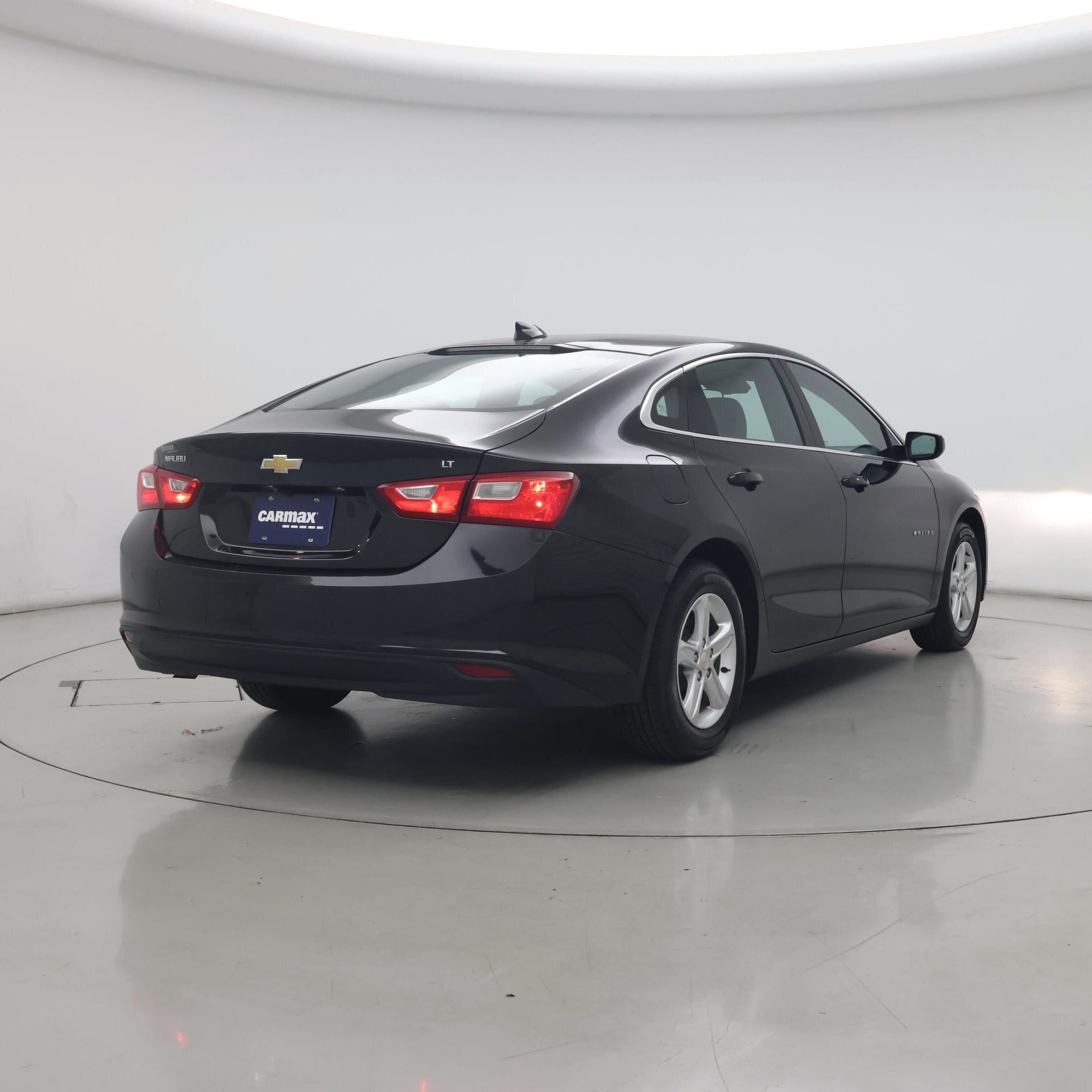 Thumbnail: 2023 Chevrolet Malibu - 8