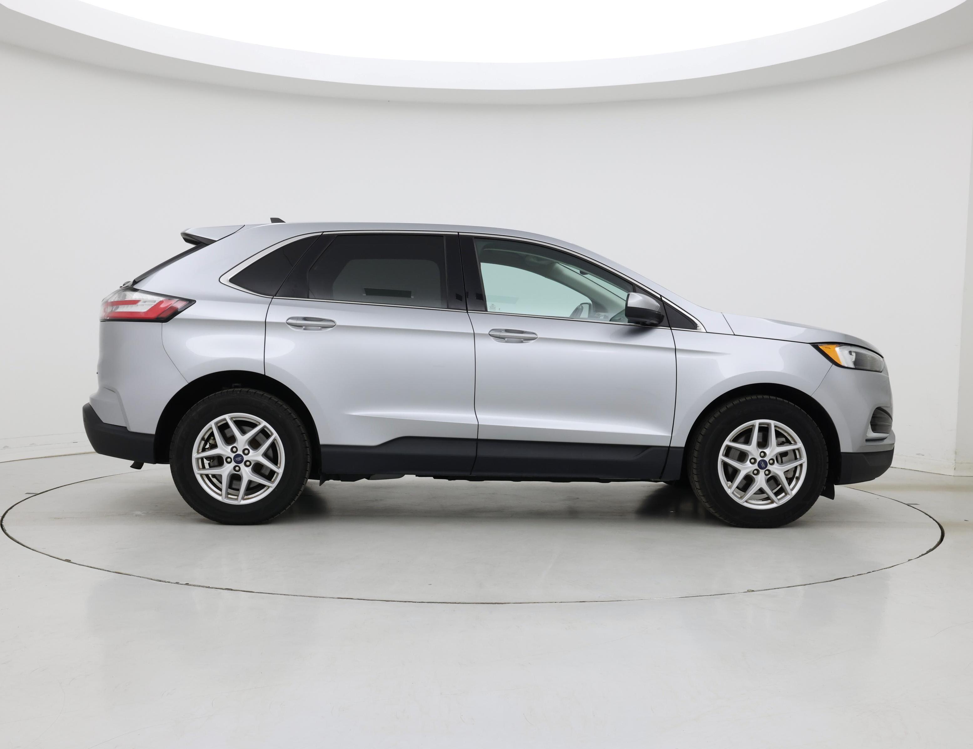 Thumbnail: 2022 Ford Edge - 7