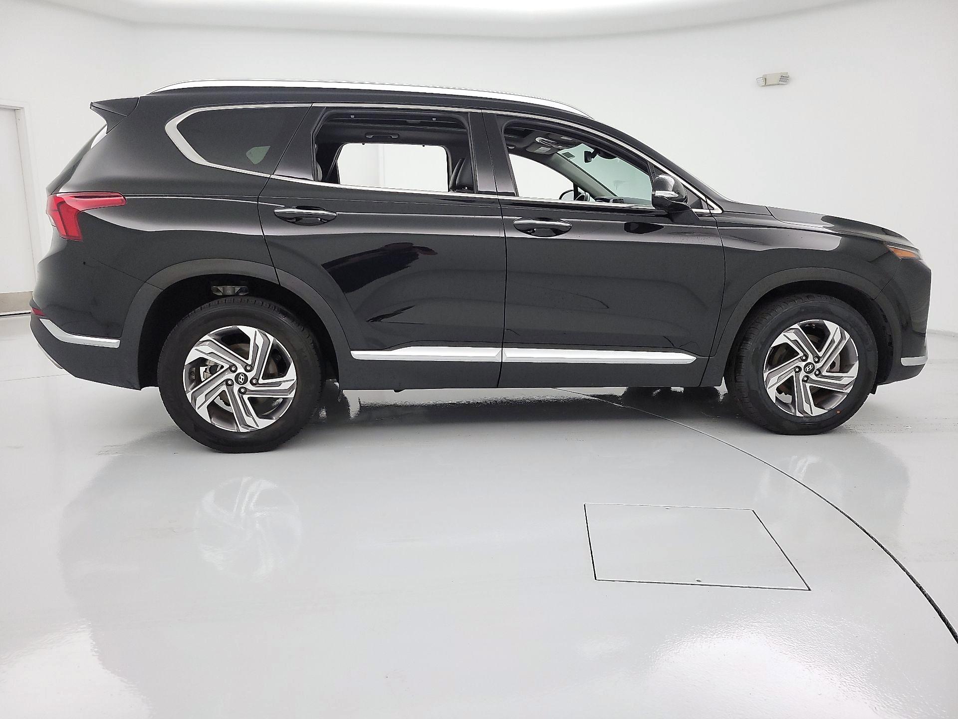 Thumbnail: 2023 Hyundai Santa Fe - 4