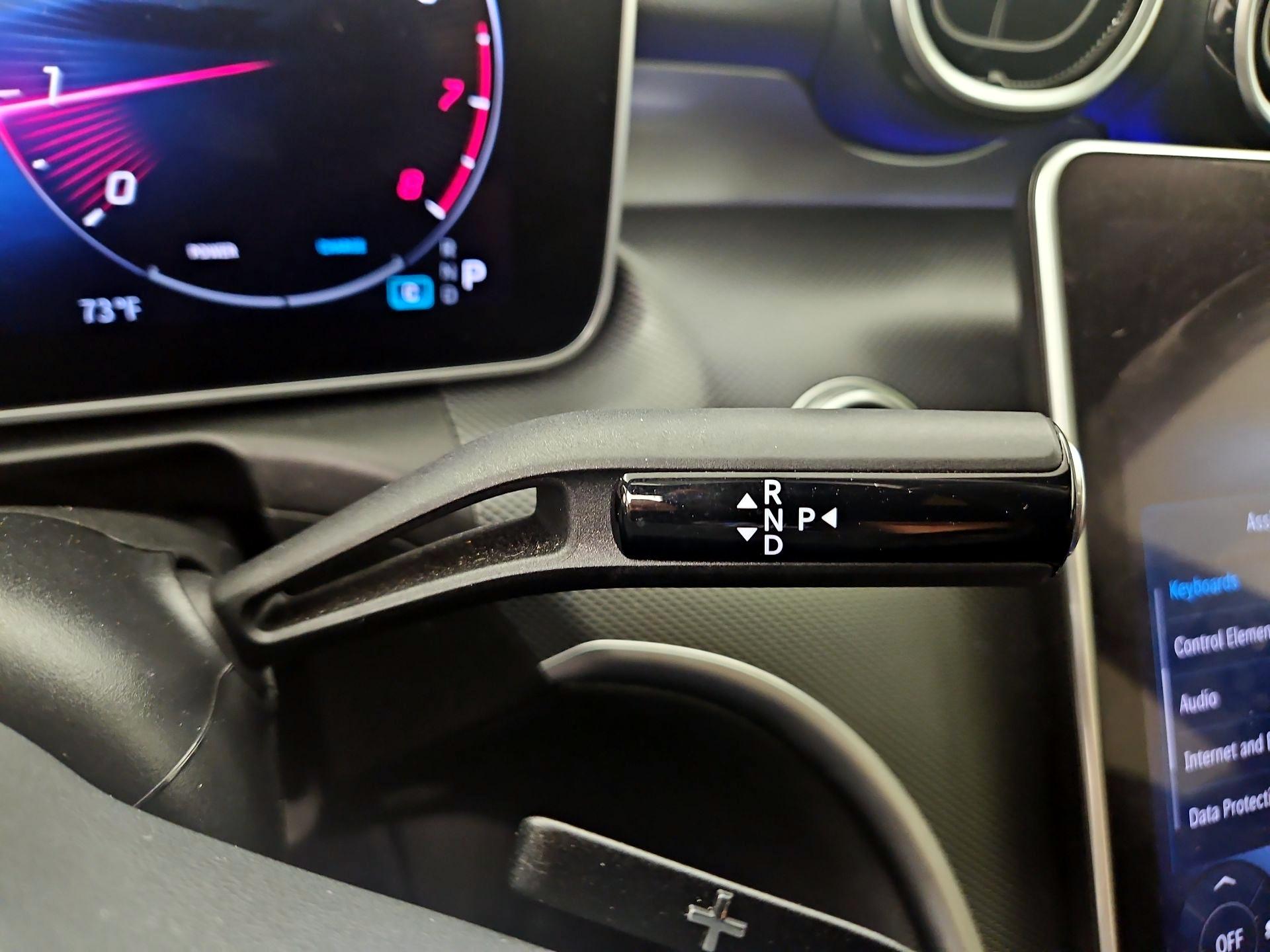 Thumbnail: 2024 Mercedes-Benz C-Class - 17