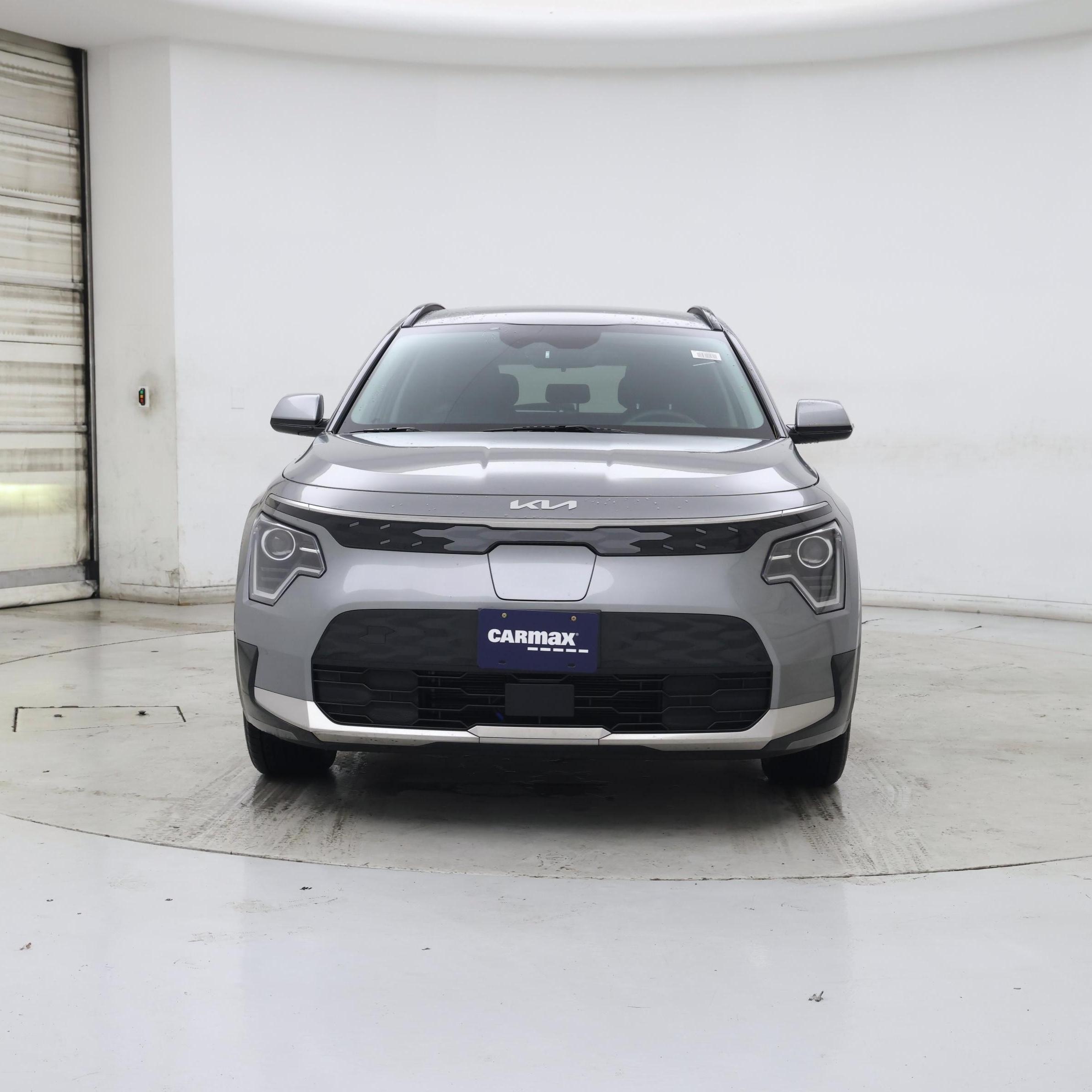 Thumbnail: 2023 Kia Niro - 5
