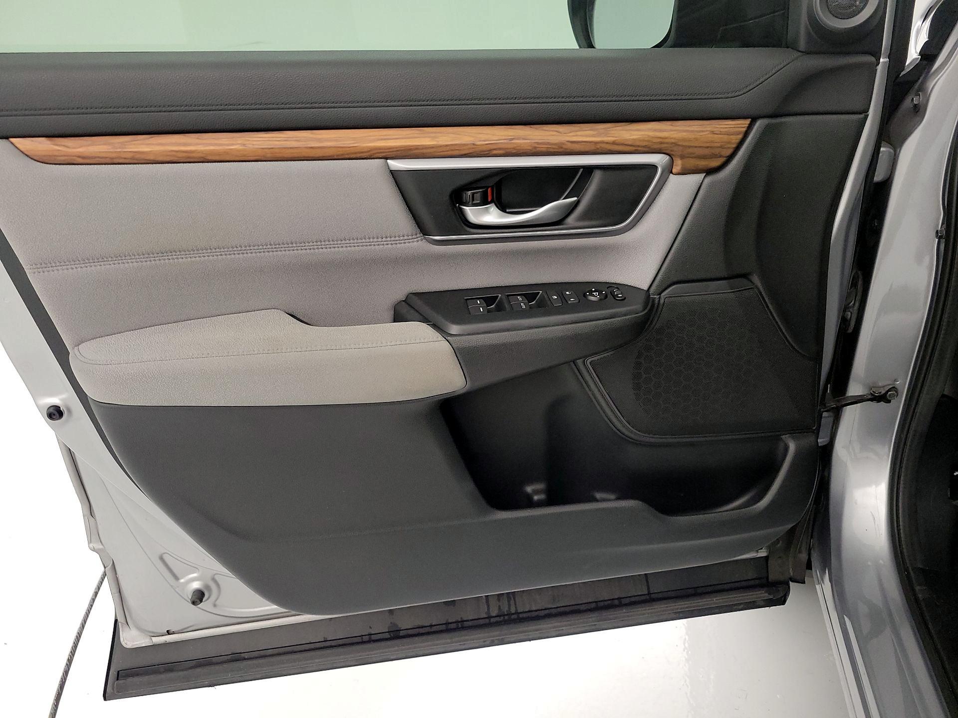 Thumbnail: 2017 Honda CR-V - 10