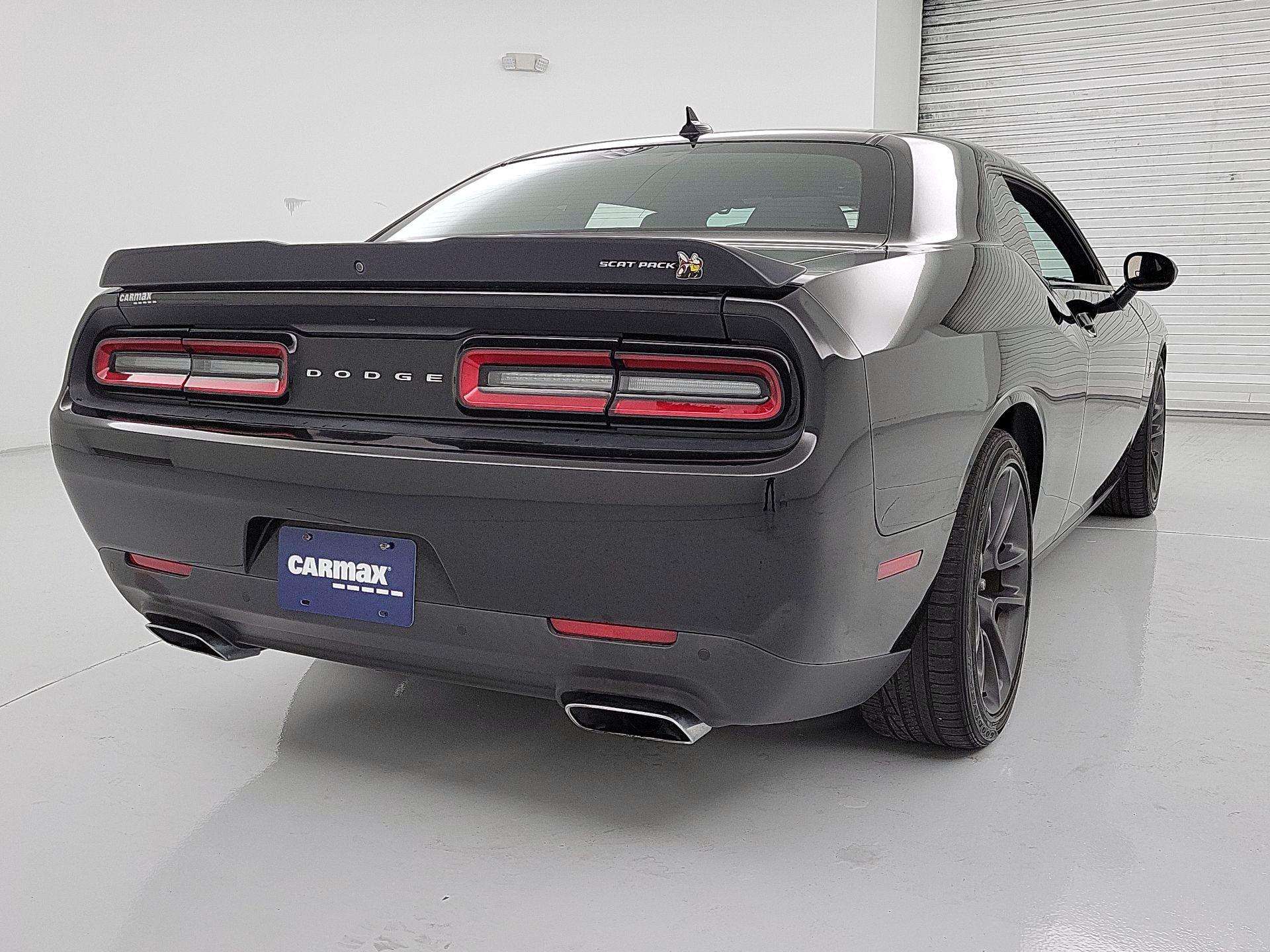 Thumbnail: 2020 Dodge Challenger - 5