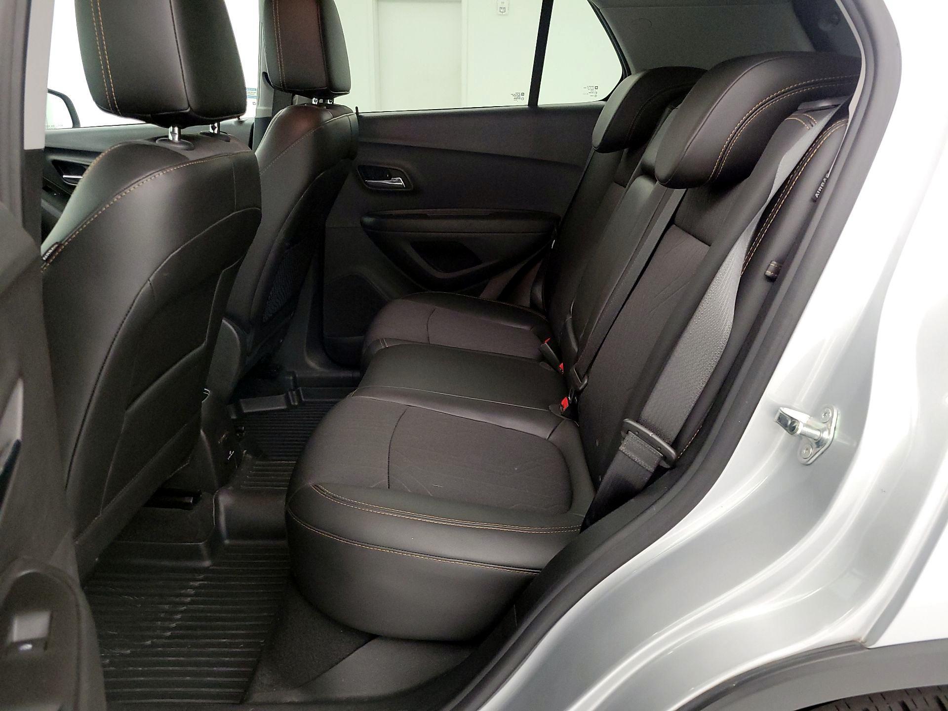 Thumbnail: 2020 Chevrolet Trax - 17