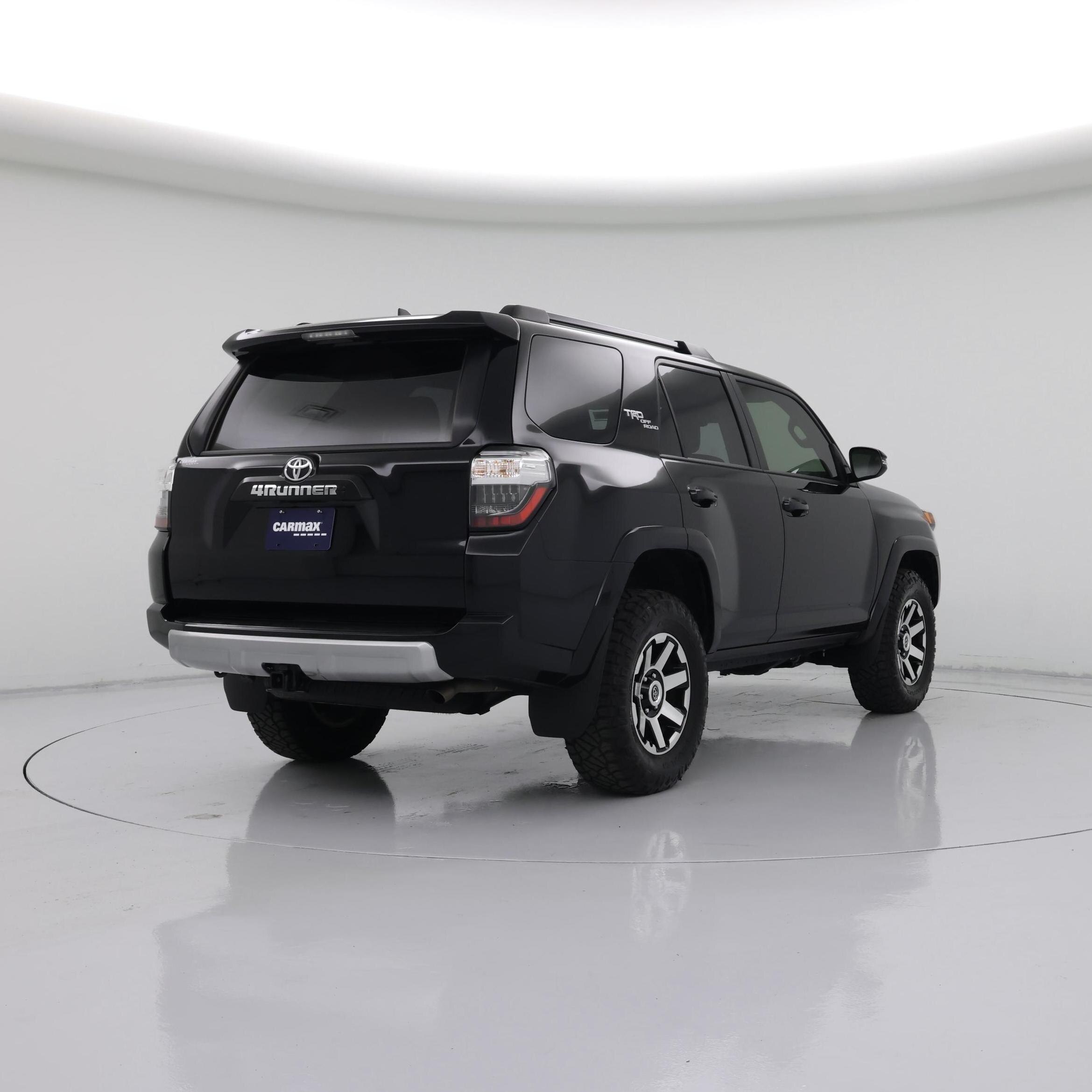 Thumbnail: 2024 Toyota 4Runner - 8