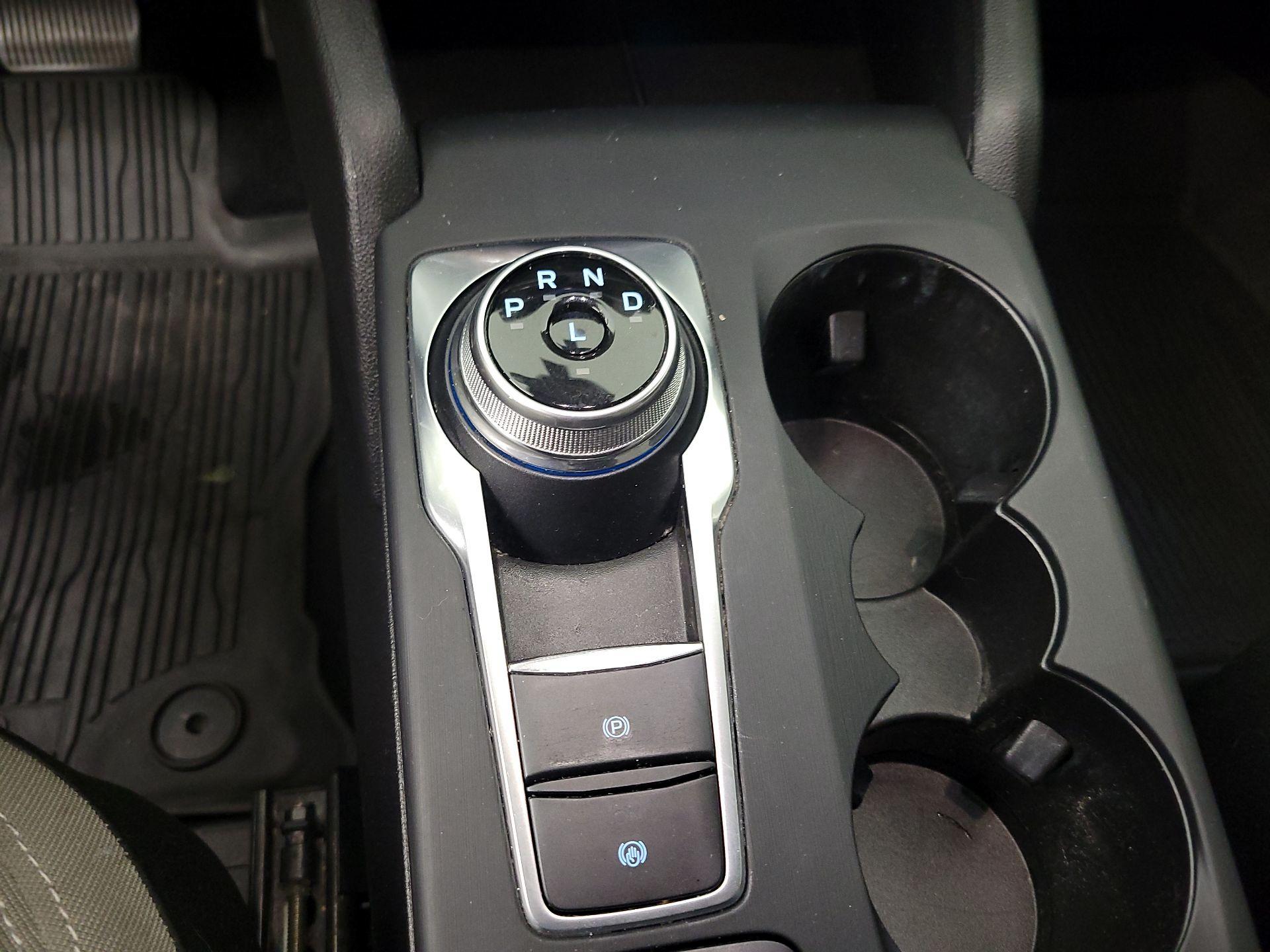 Thumbnail: 2022 Ford Escape - 18