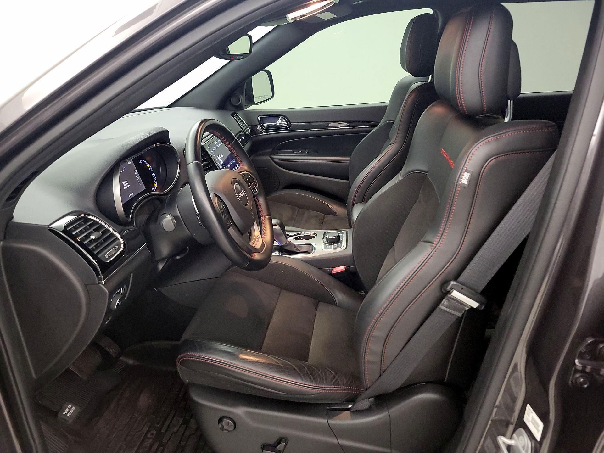 Thumbnail: 2021 Jeep Grand Cherokee - 11