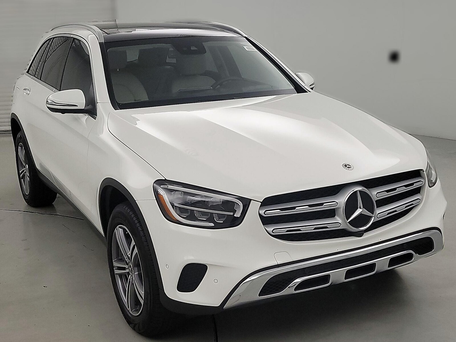 2022 Mercedes-Benz GLC