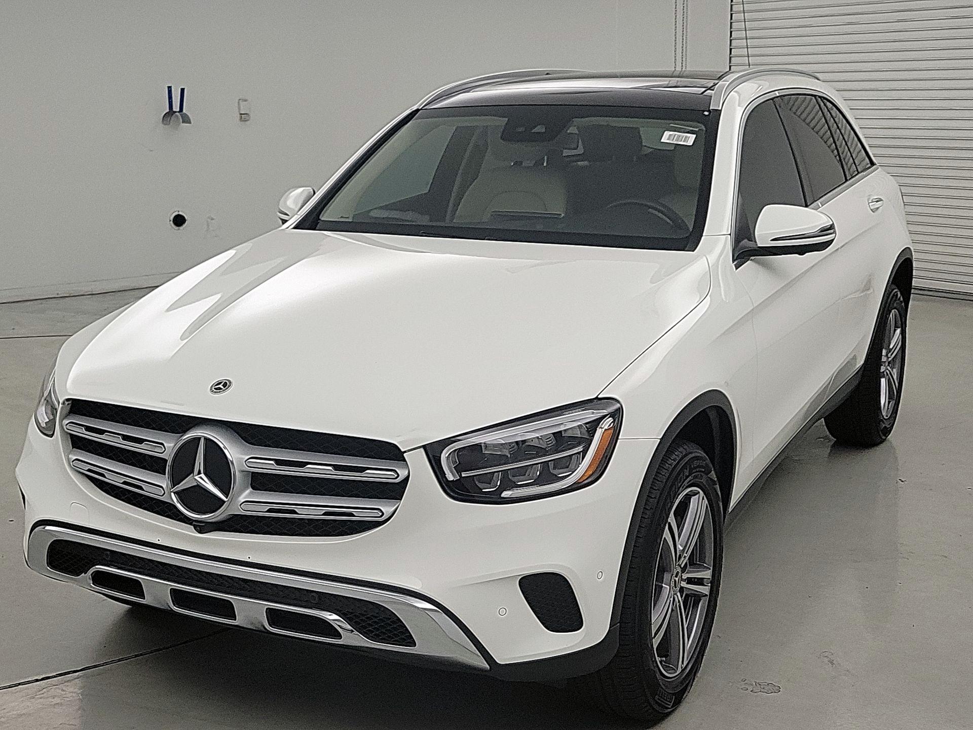 Thumbnail: 2022 Mercedes-Benz GLC - 3