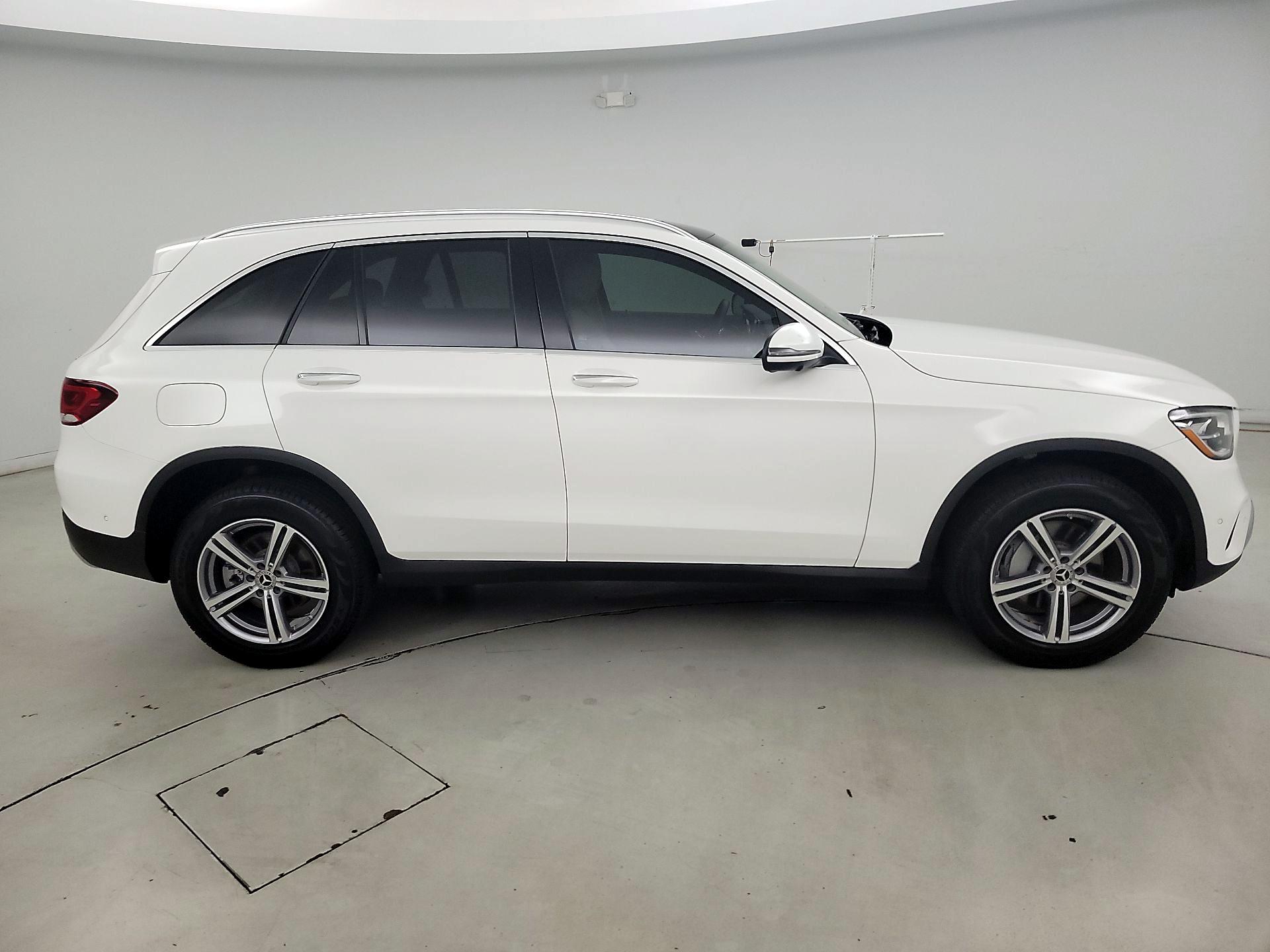 Thumbnail: 2022 Mercedes-Benz GLC - 4