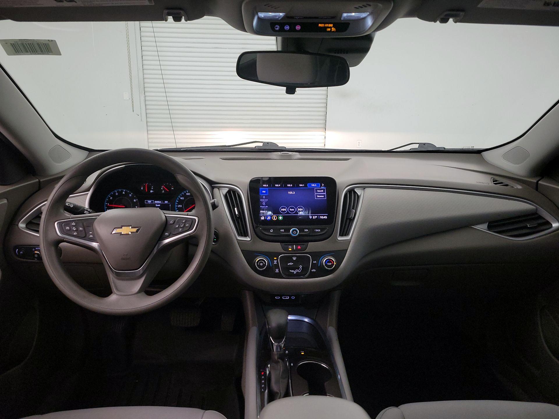 Thumbnail: 2021 Chevrolet Malibu - 9