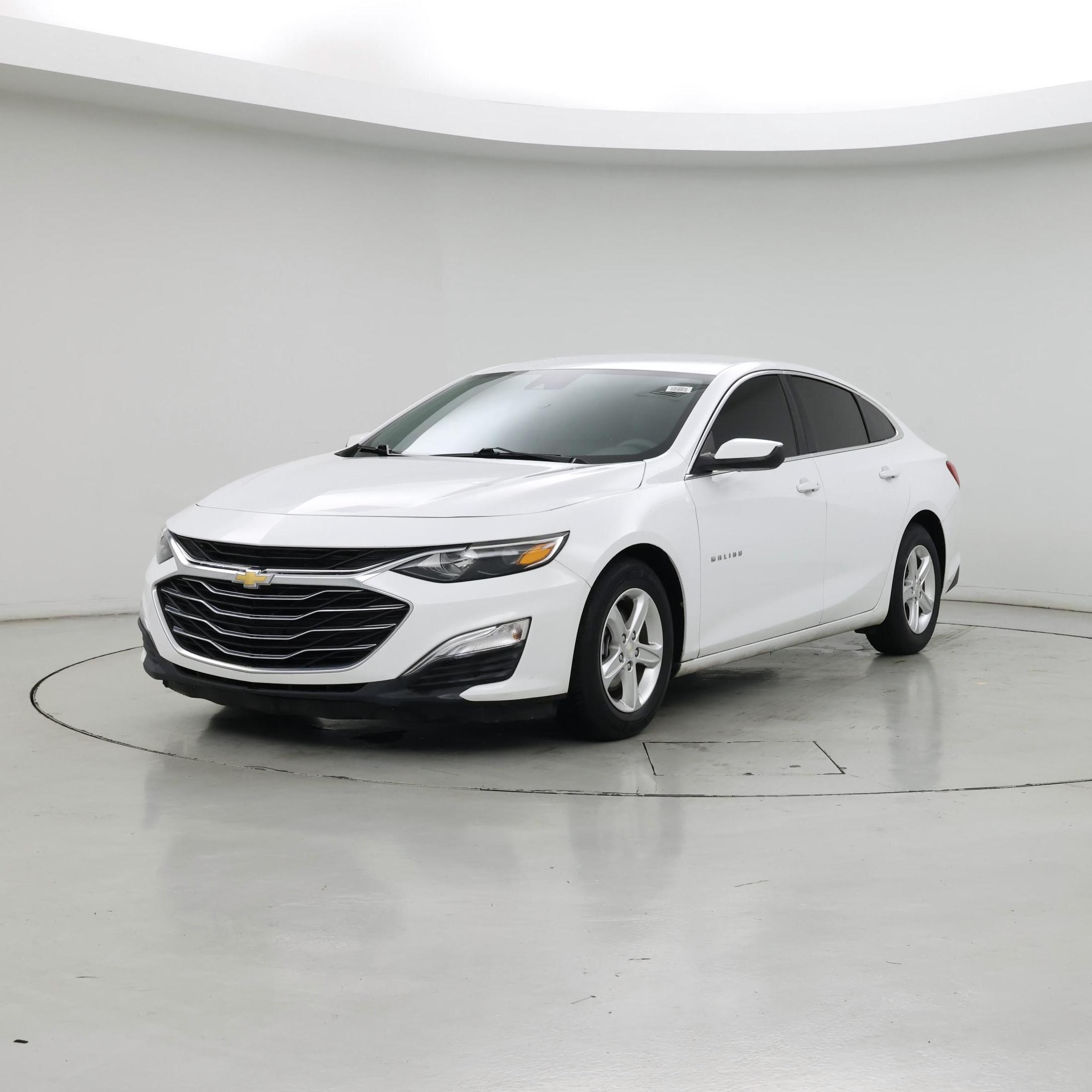 Thumbnail: 2021 Chevrolet Malibu - 4