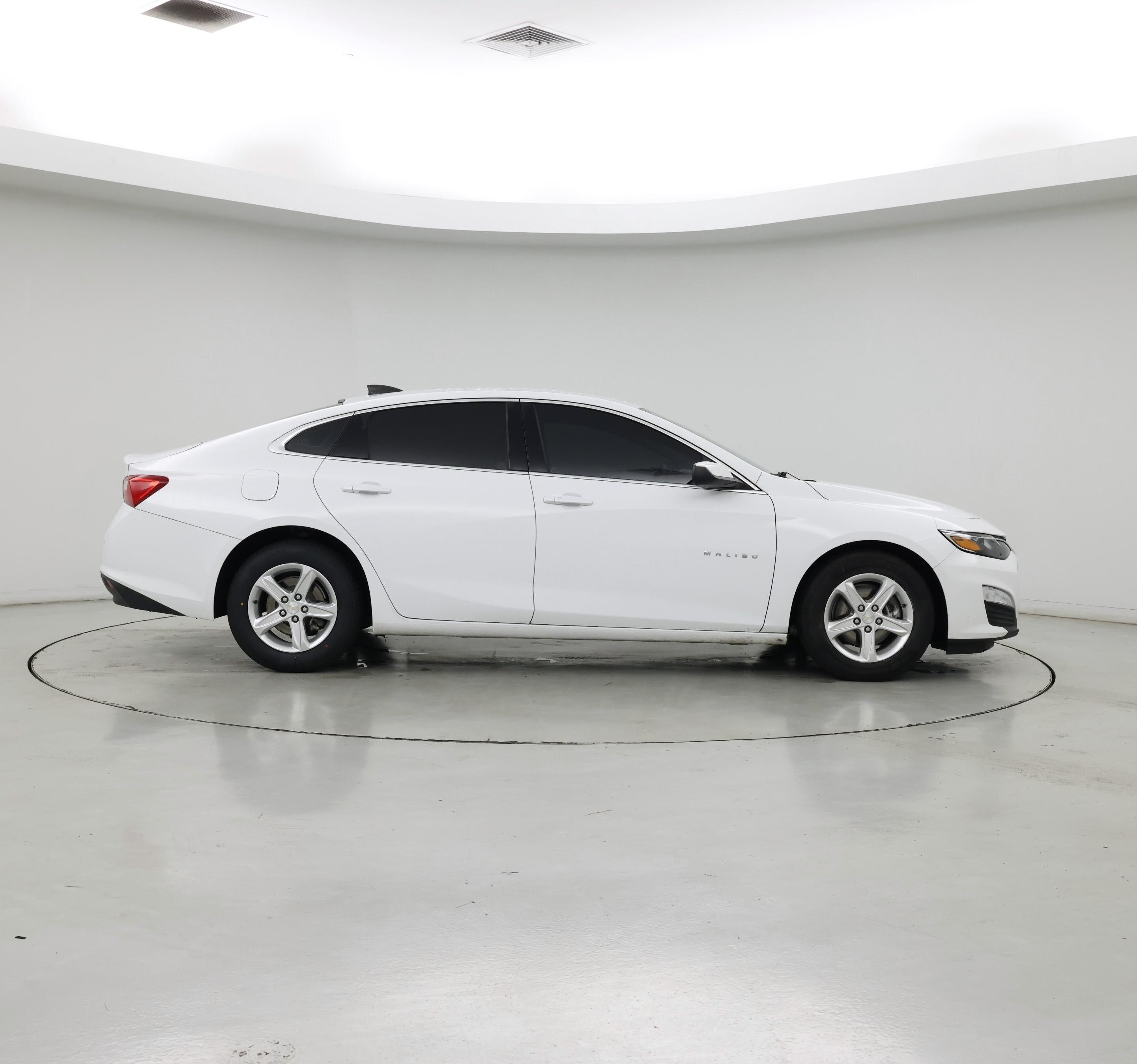 Thumbnail: 2021 Chevrolet Malibu - 7