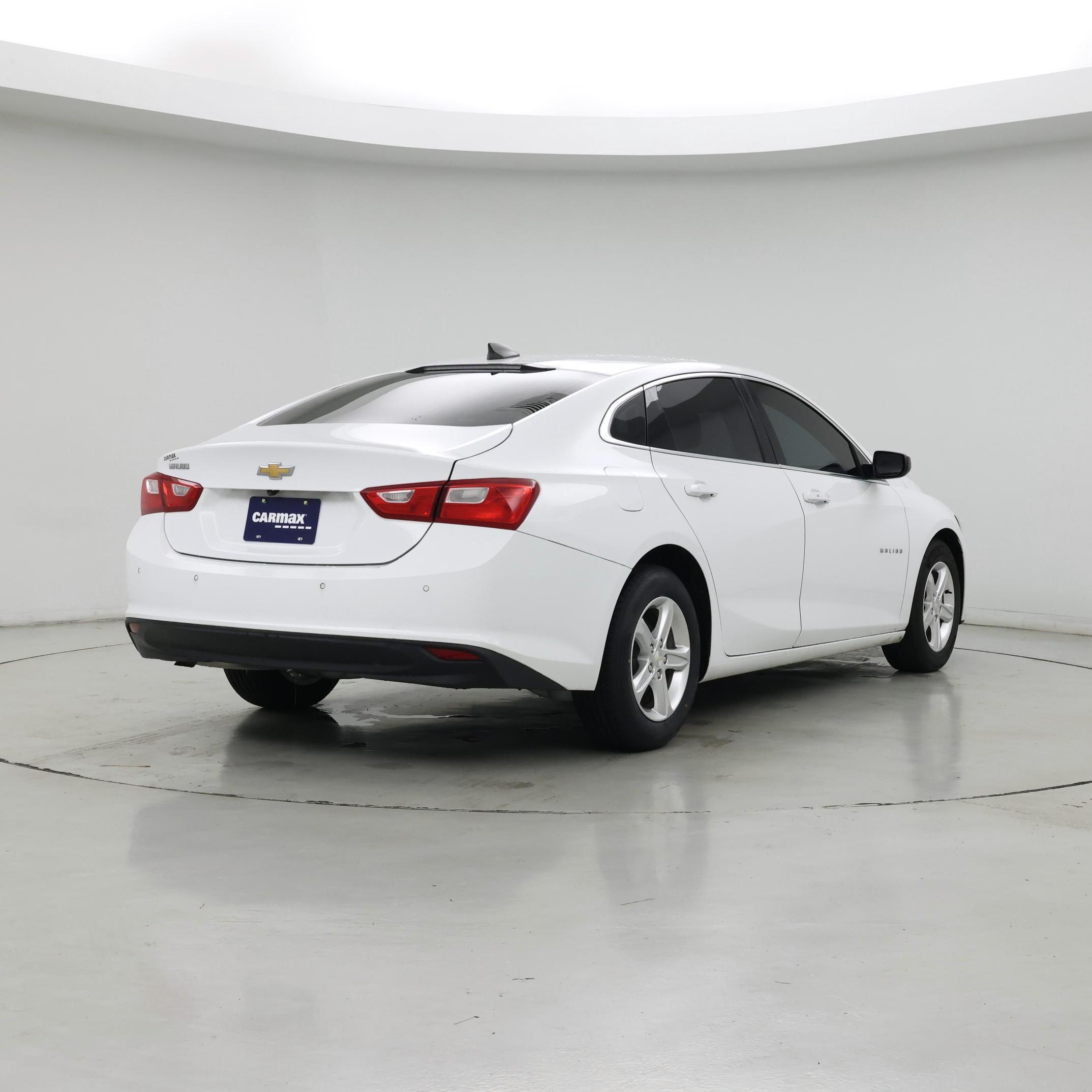 Thumbnail: 2021 Chevrolet Malibu - 8