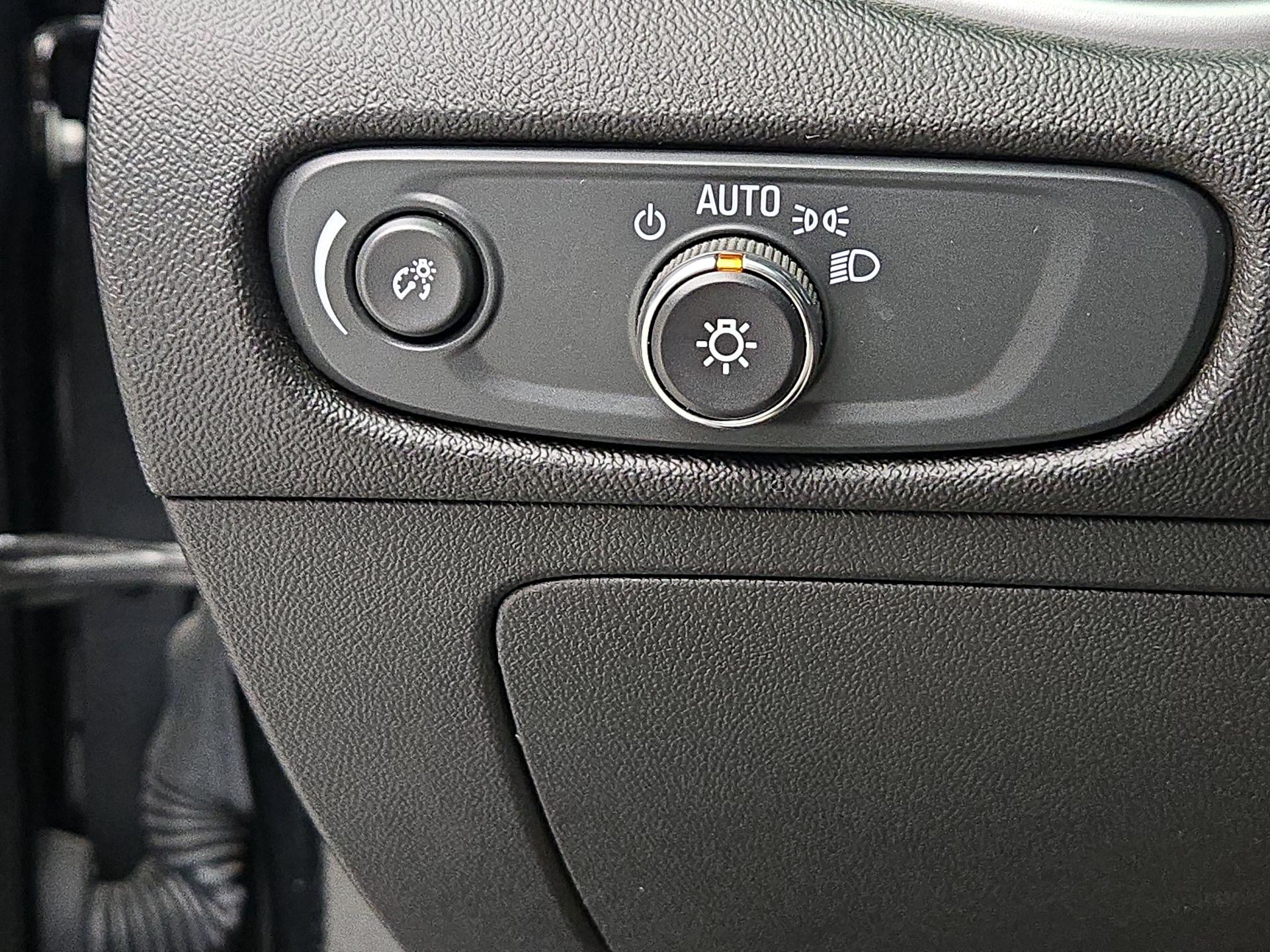 Thumbnail: 2024 Chevrolet Malibu - 13