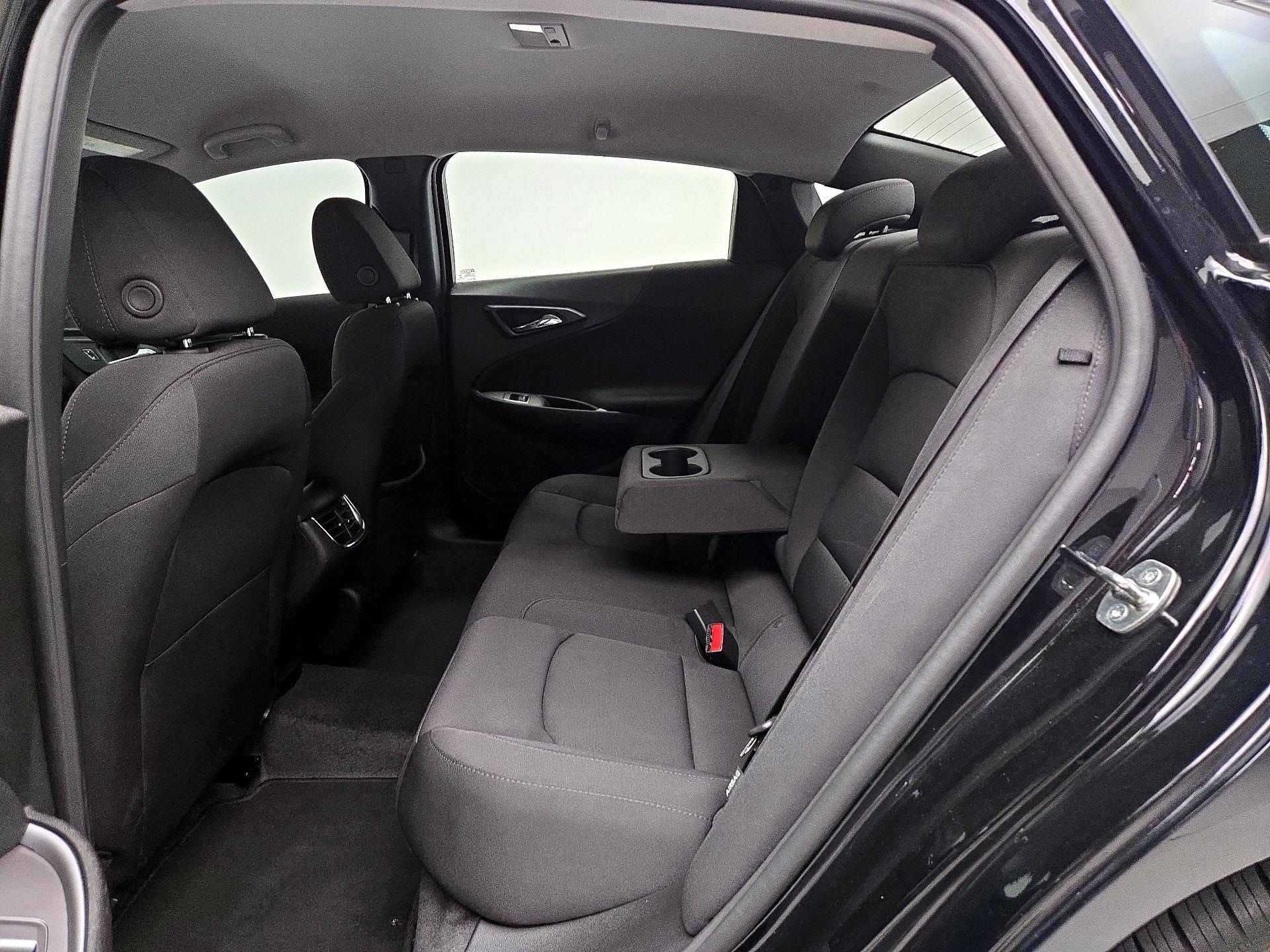 Thumbnail: 2024 Chevrolet Malibu - 19