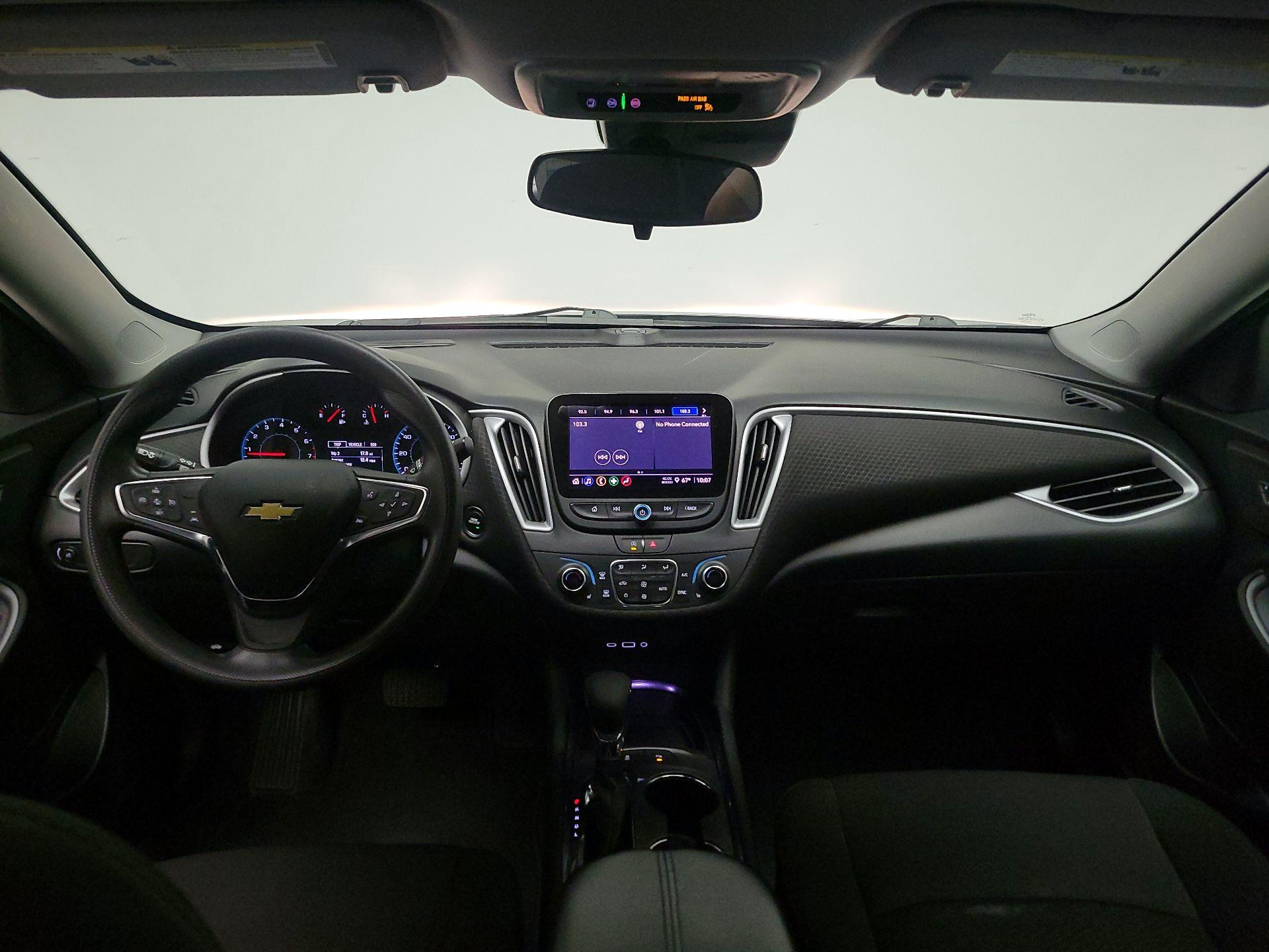 Thumbnail: 2023 Chevrolet Malibu - 9