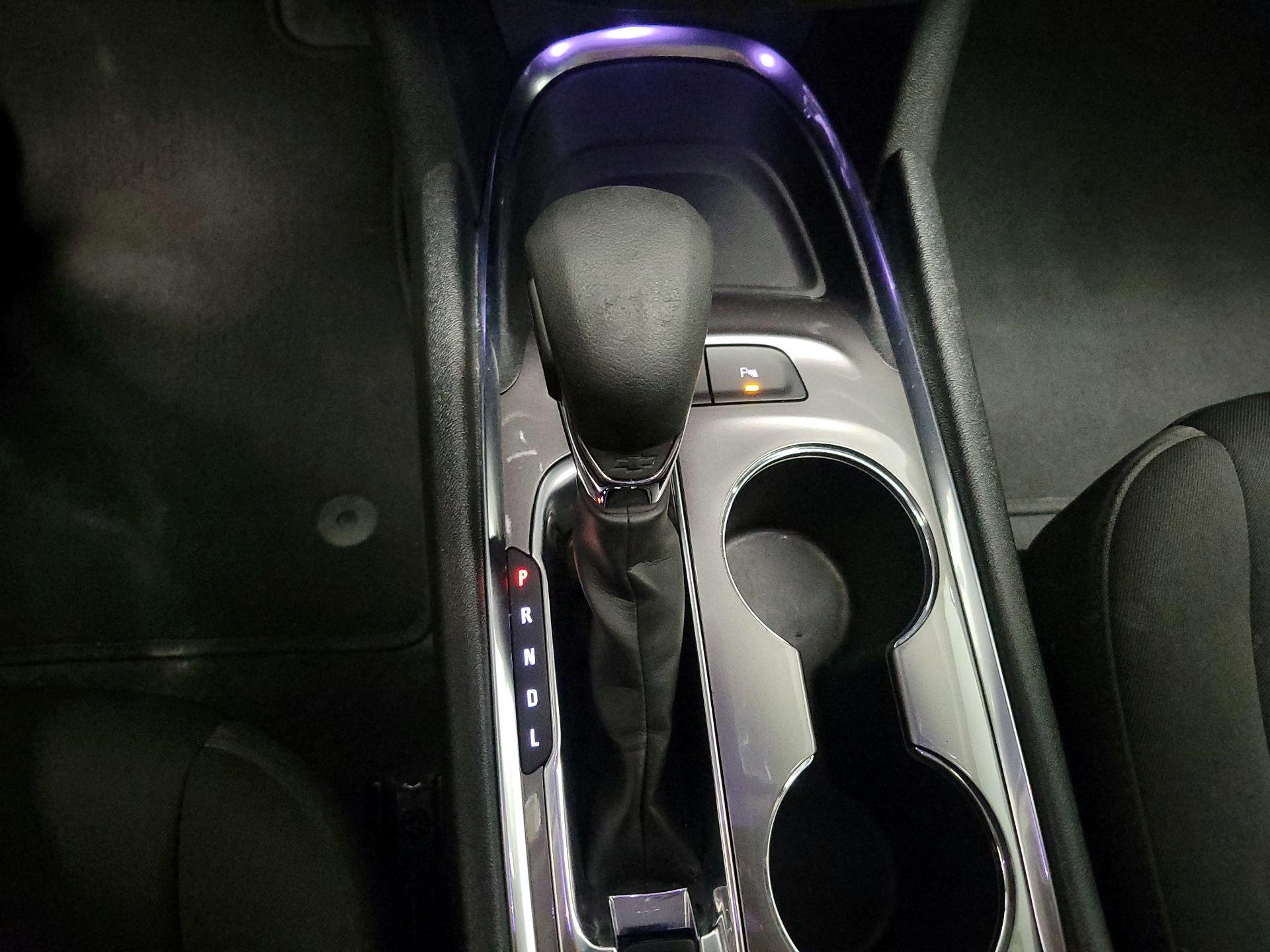 Thumbnail: 2023 Chevrolet Malibu - 17