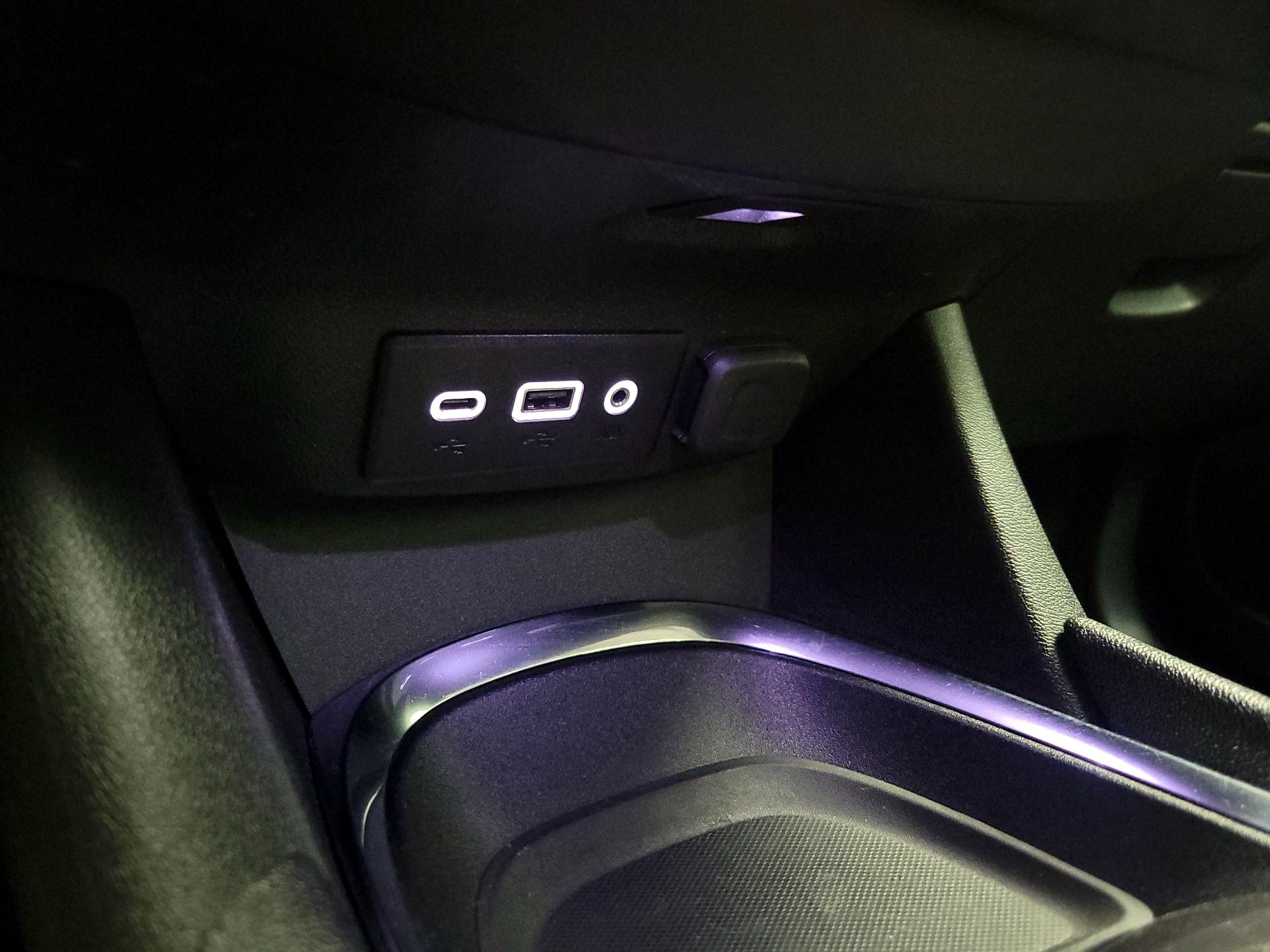 Thumbnail: 2023 Chevrolet Malibu - 18