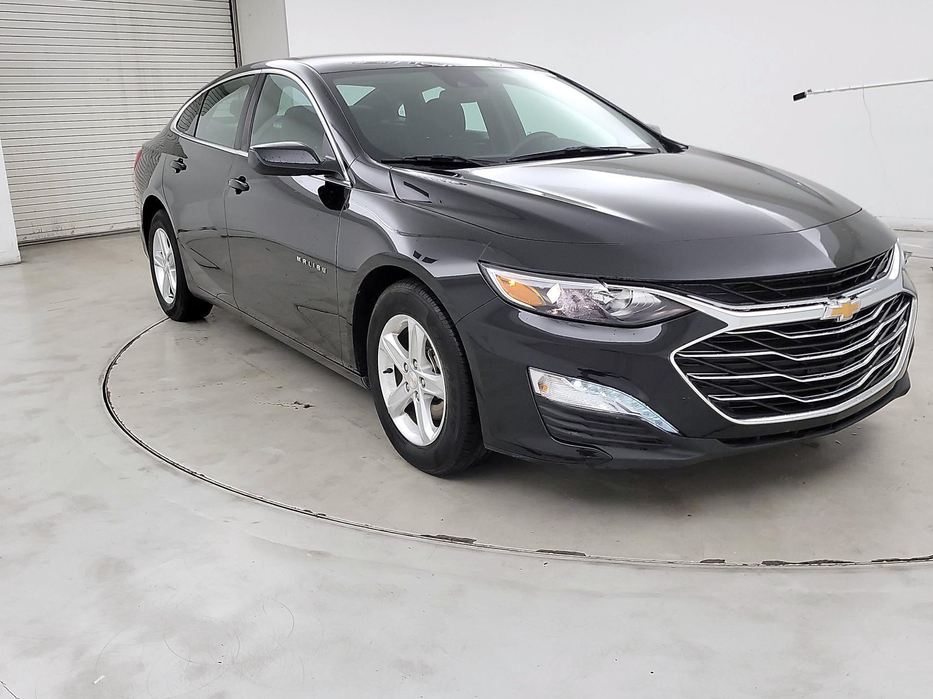 Thumbnail: 2024 Chevrolet Malibu - 3