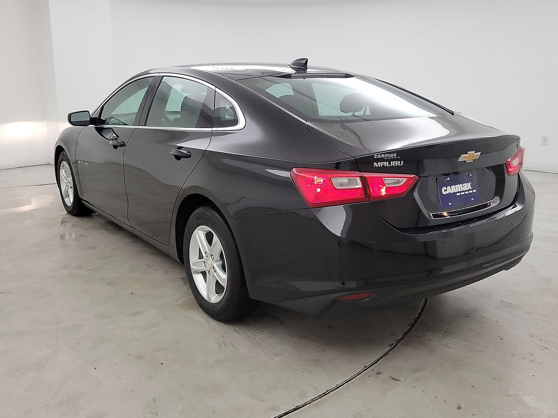 Thumbnail: 2024 Chevrolet Malibu - 7