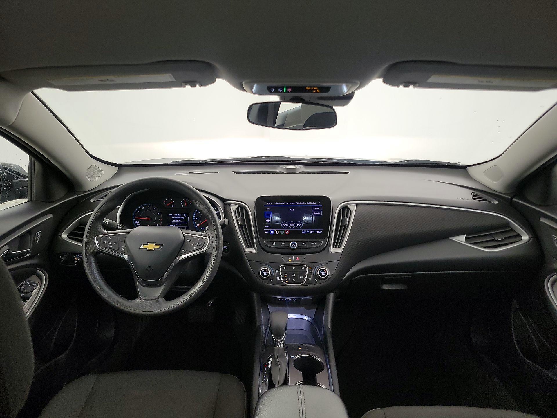 Thumbnail: 2024 Chevrolet Malibu - 8