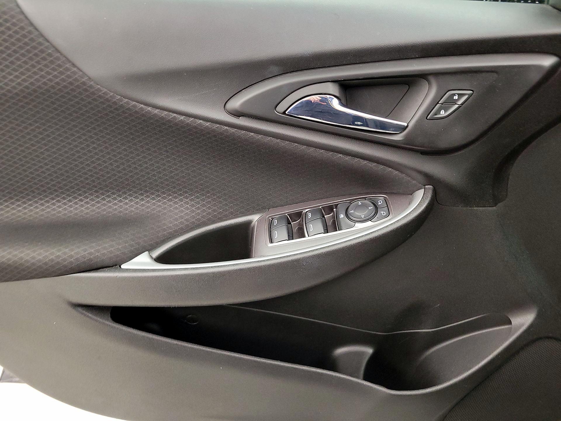 Thumbnail: 2023 Chevrolet Malibu - 12