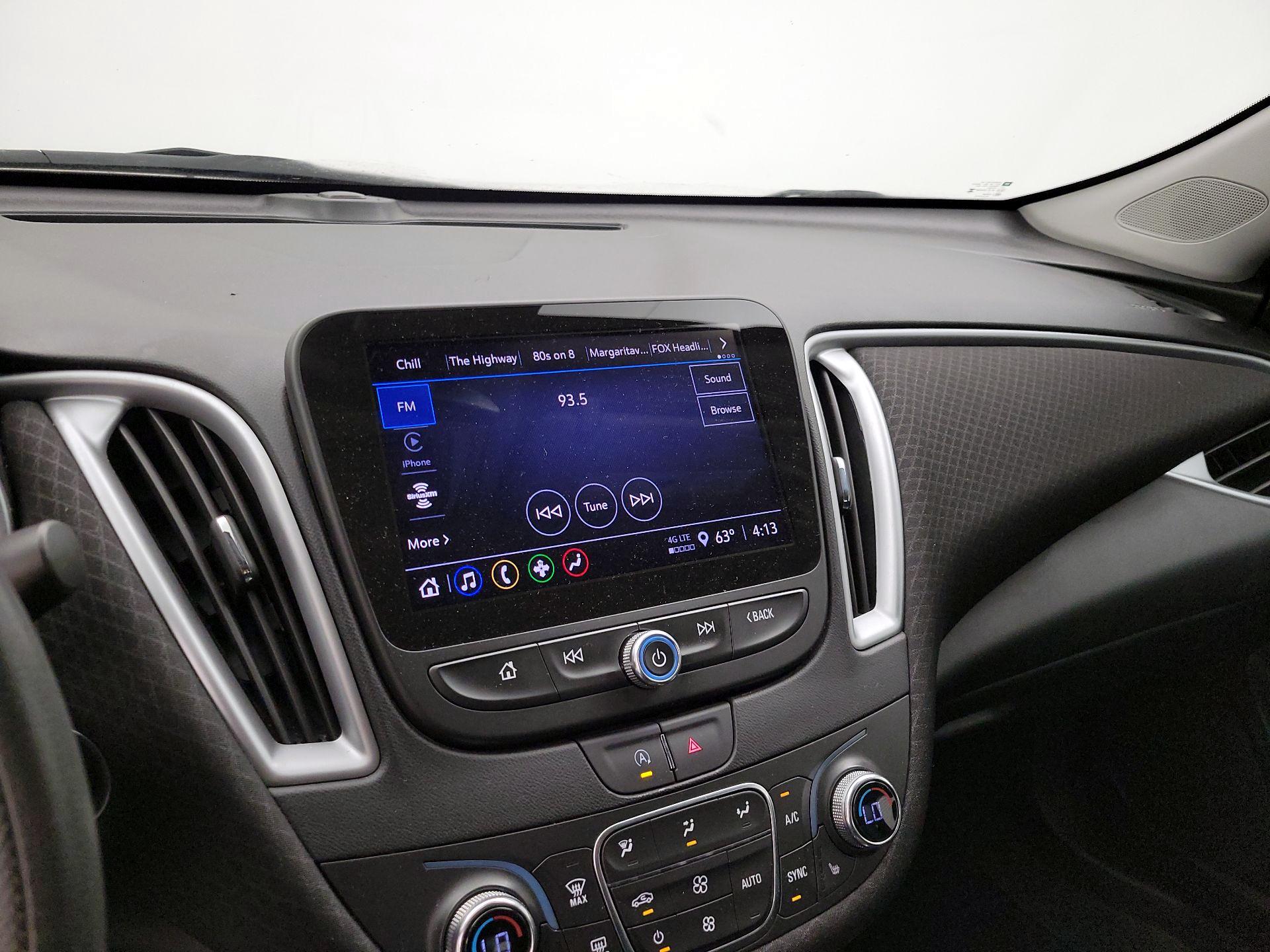 Thumbnail: 2023 Chevrolet Malibu - 15