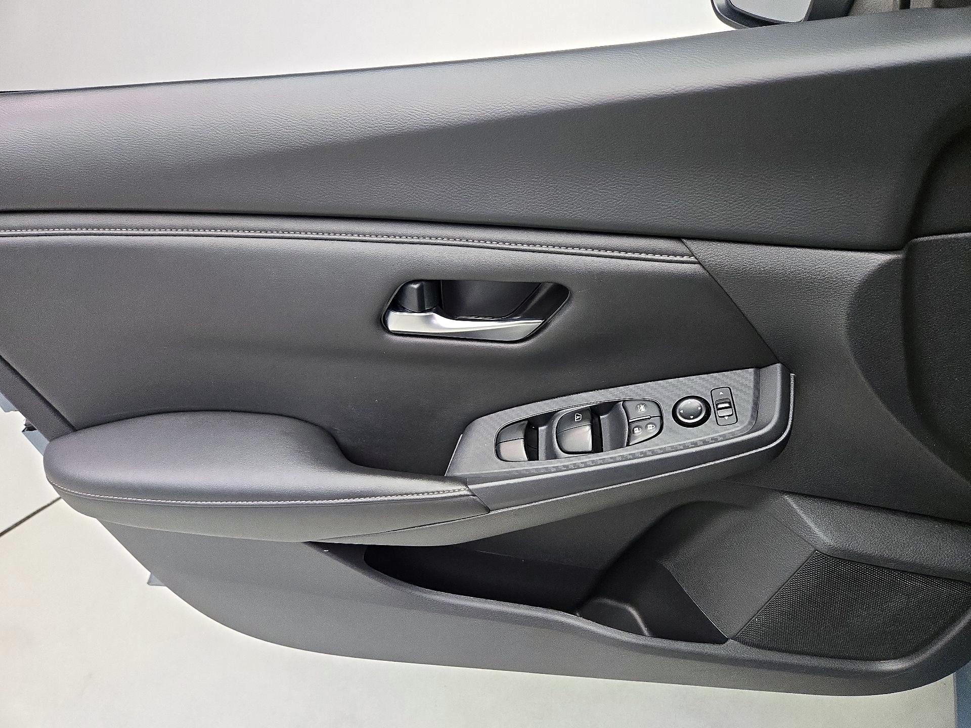 Thumbnail: 2024 Nissan Sentra - 12